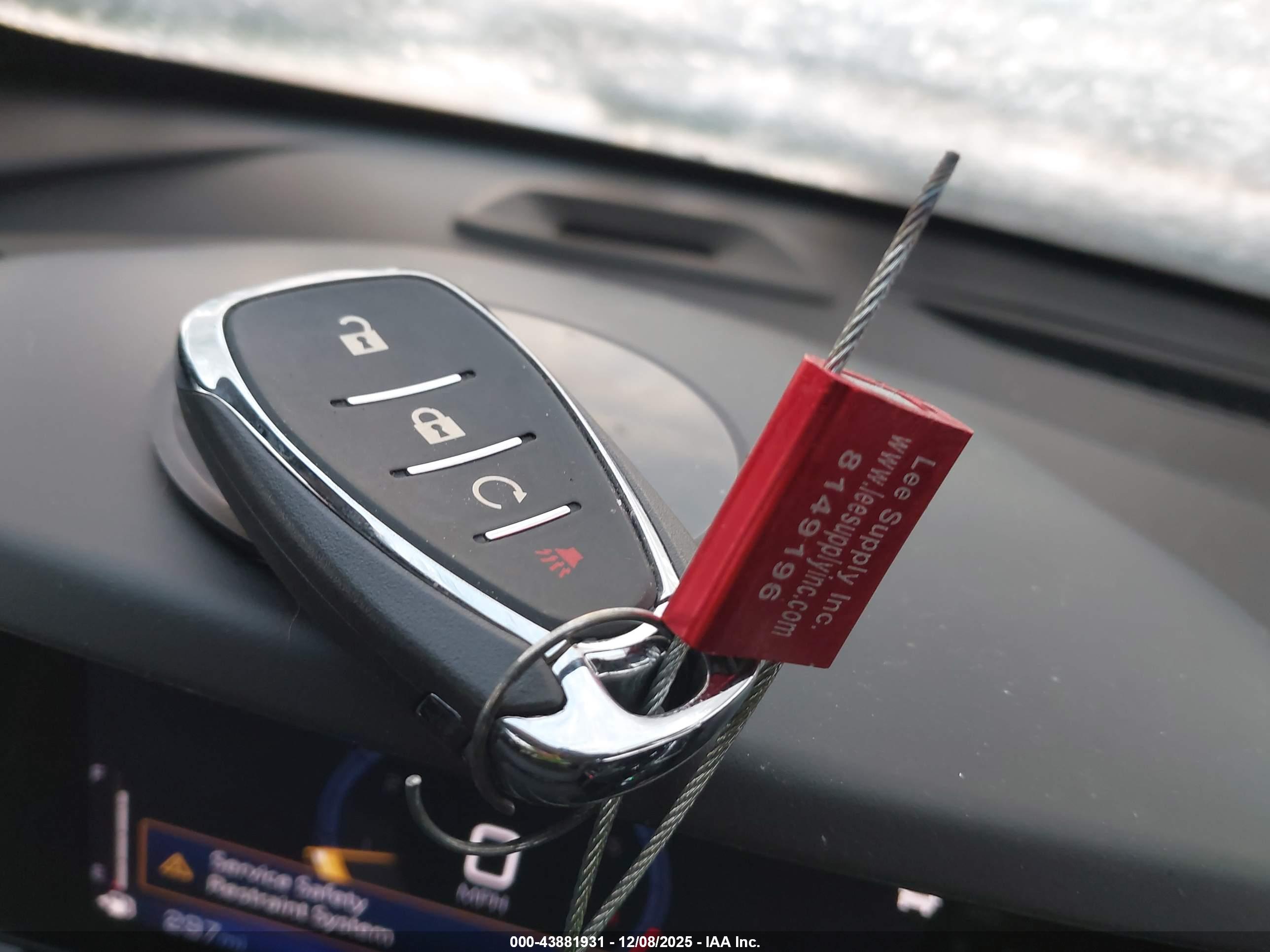 CHEVROLET TRAX image 11