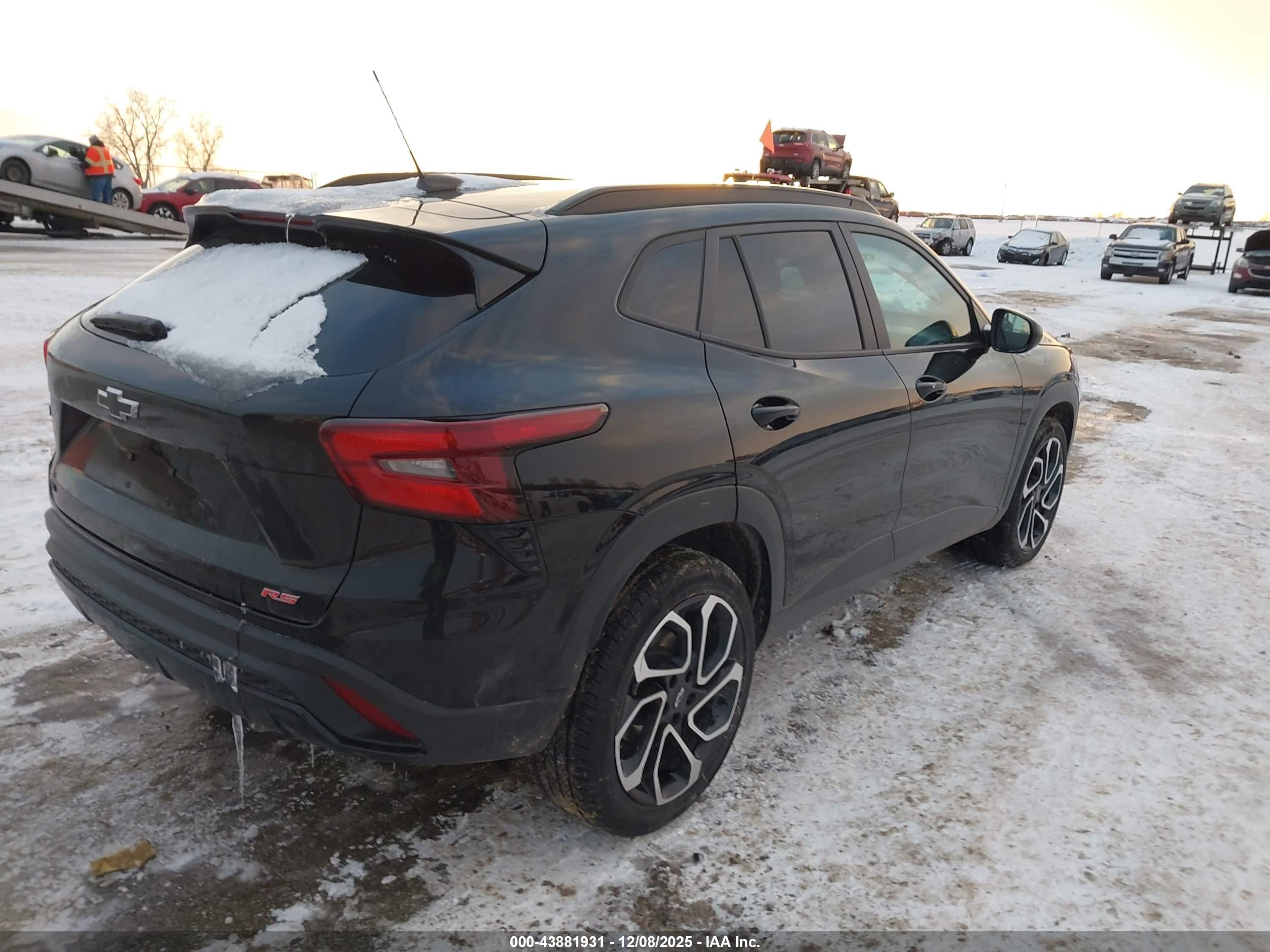 CHEVROLET TRAX image 4