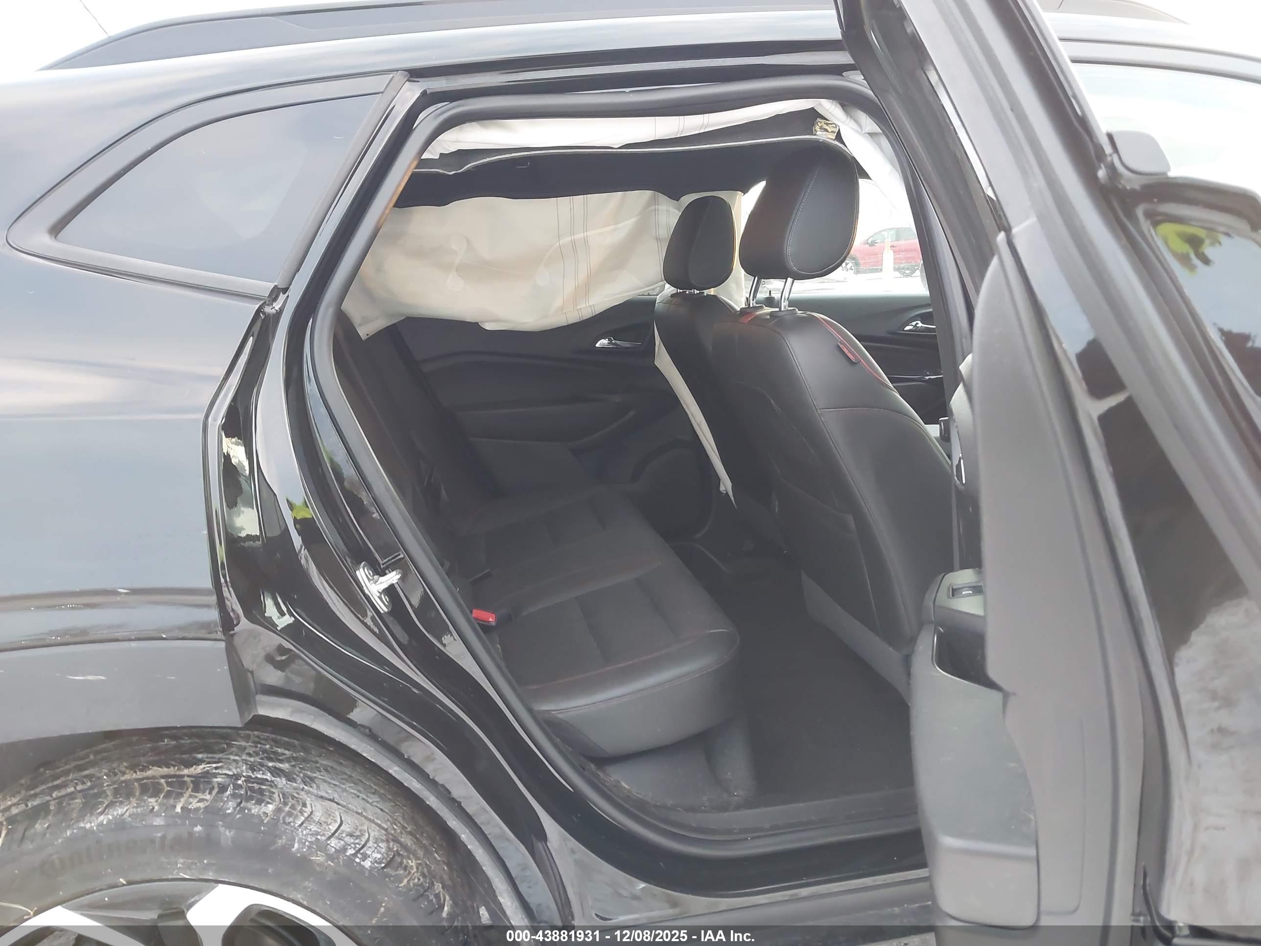 CHEVROLET TRAX image 8