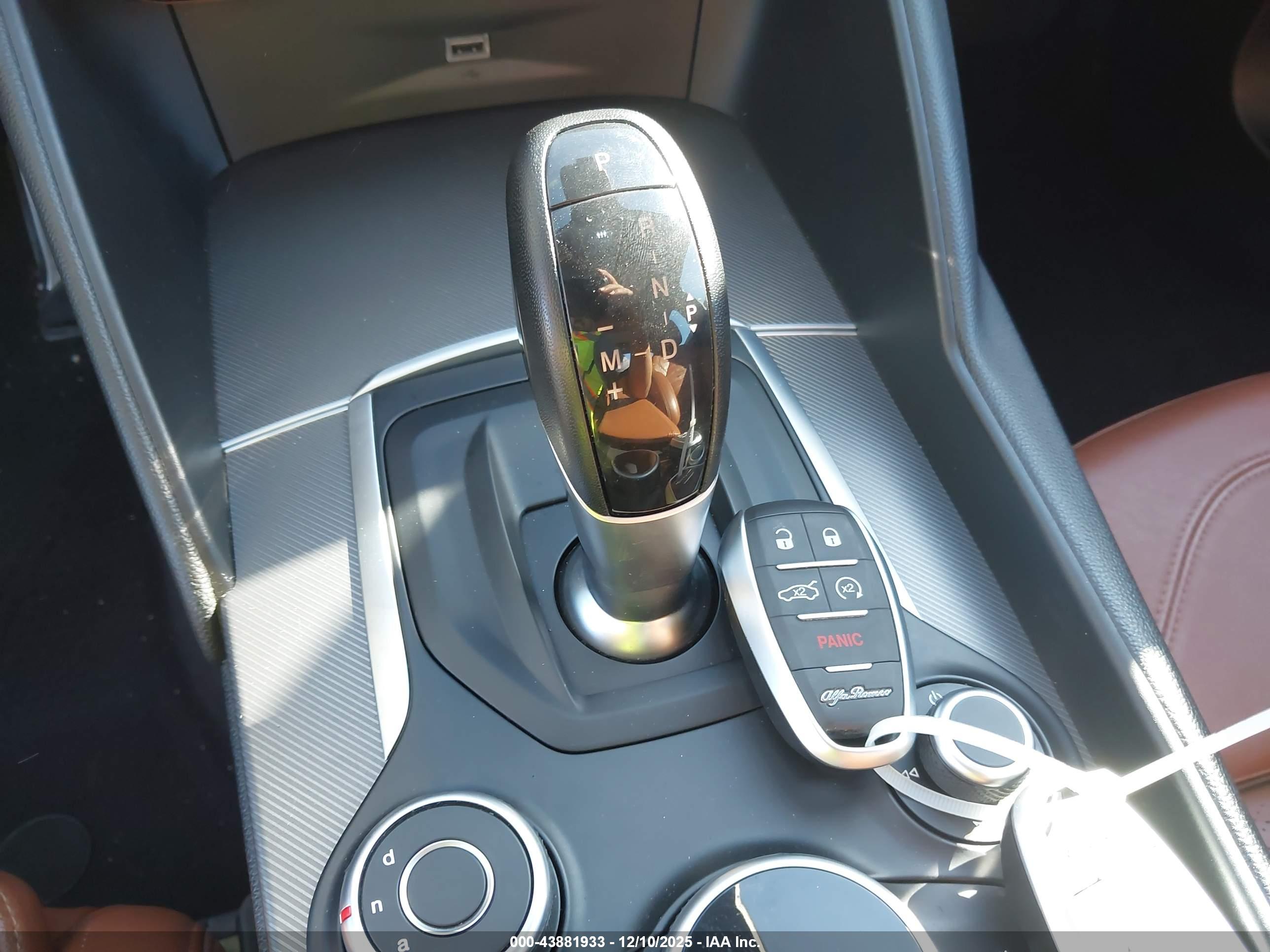 ALFA ROMEO image 11