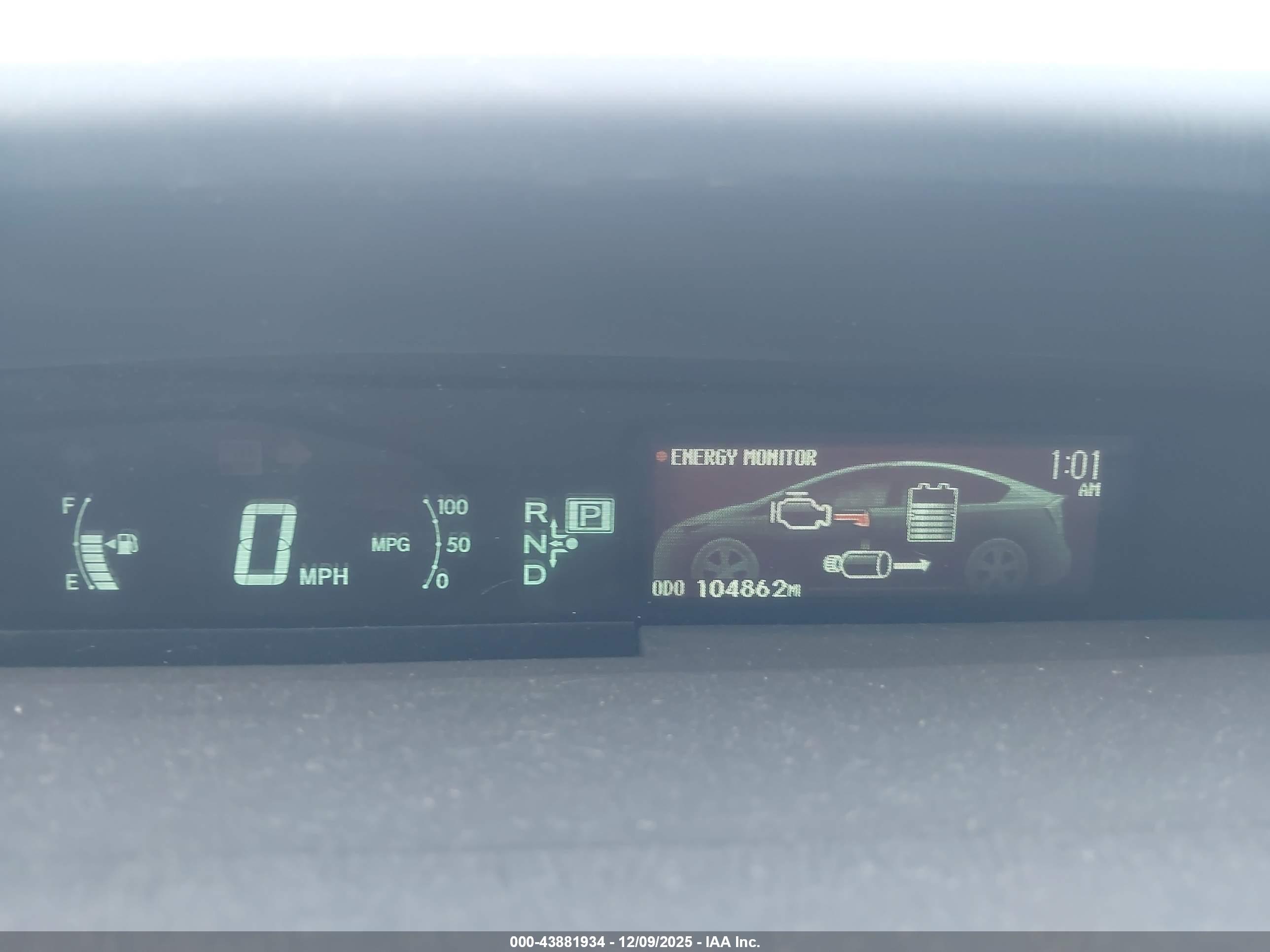 TOYOTA PRIUS image 7