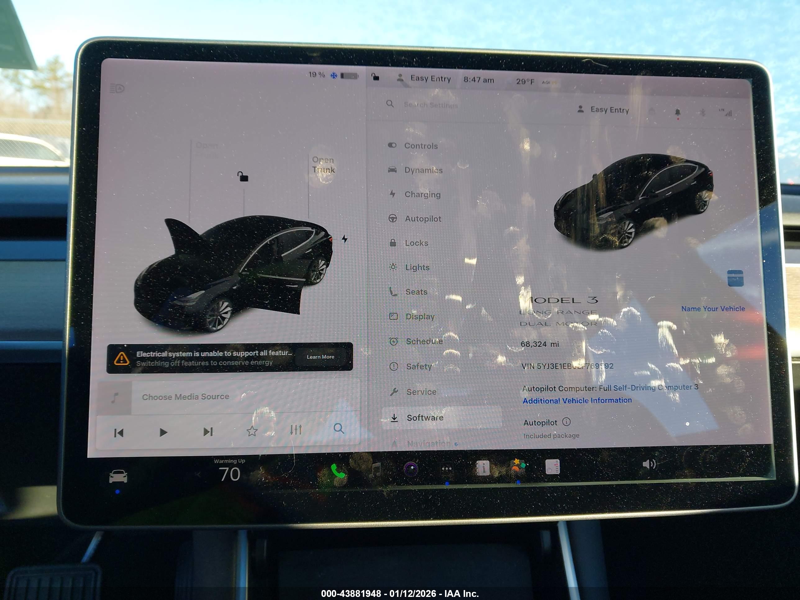 TESLA MODEL image 7