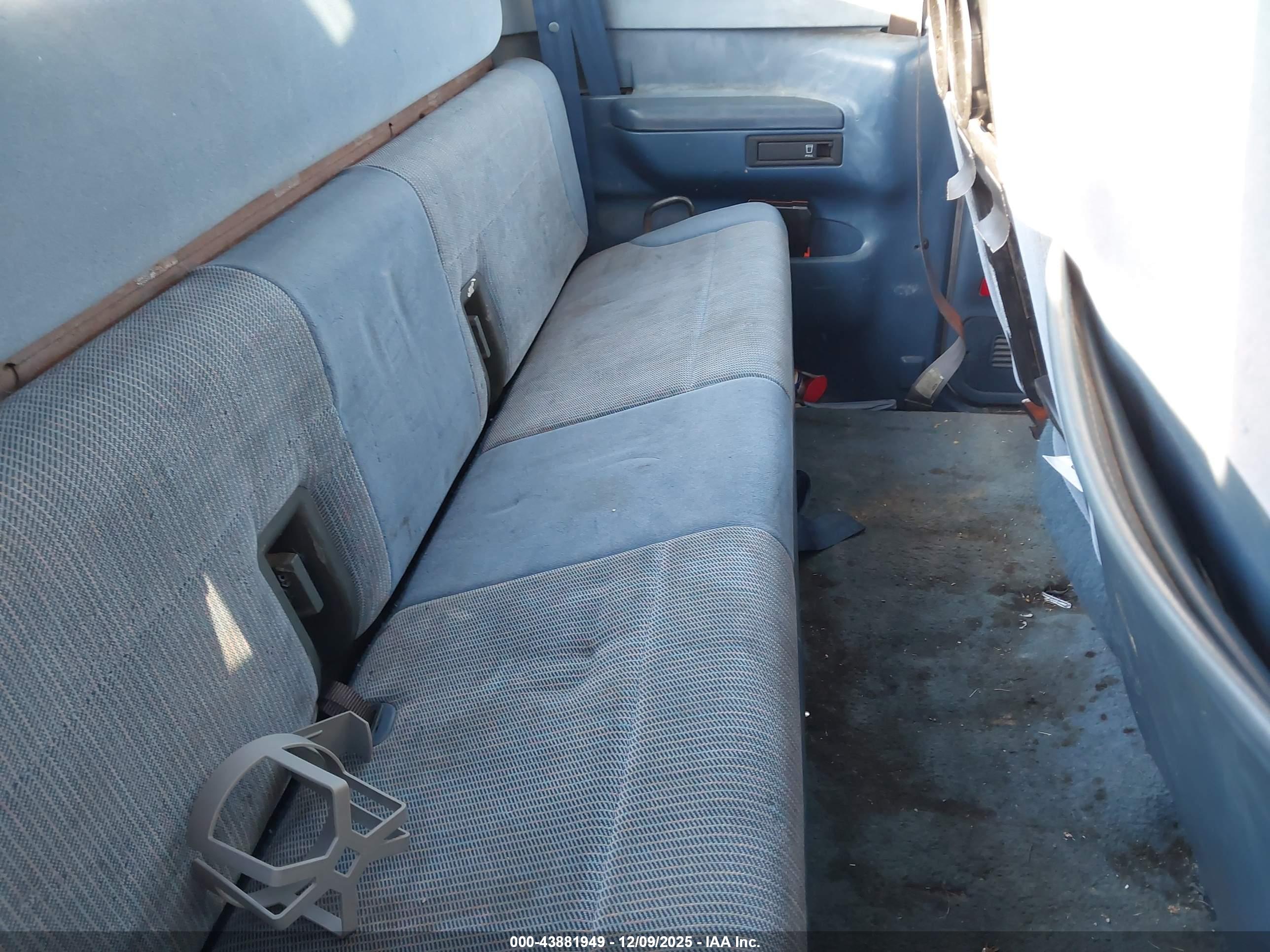 FORD F-250 image 8