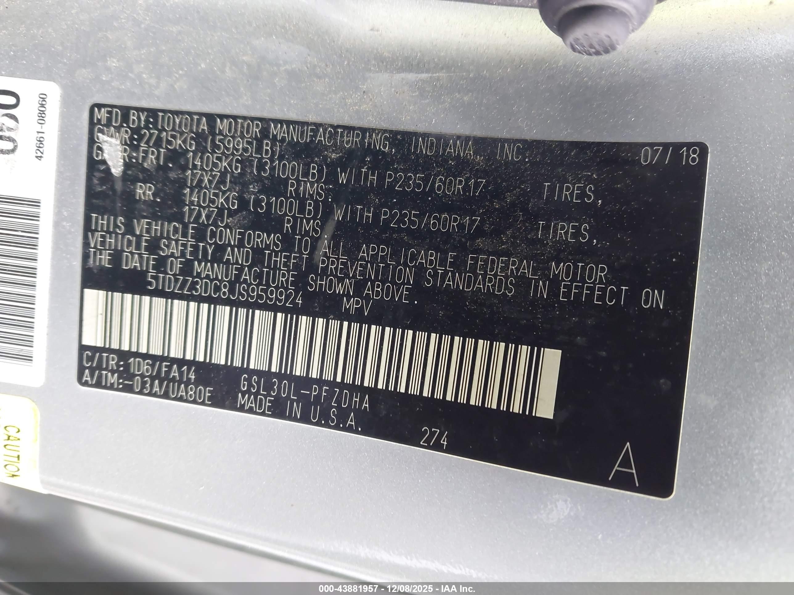 TOYOTA SIENNA image 9
