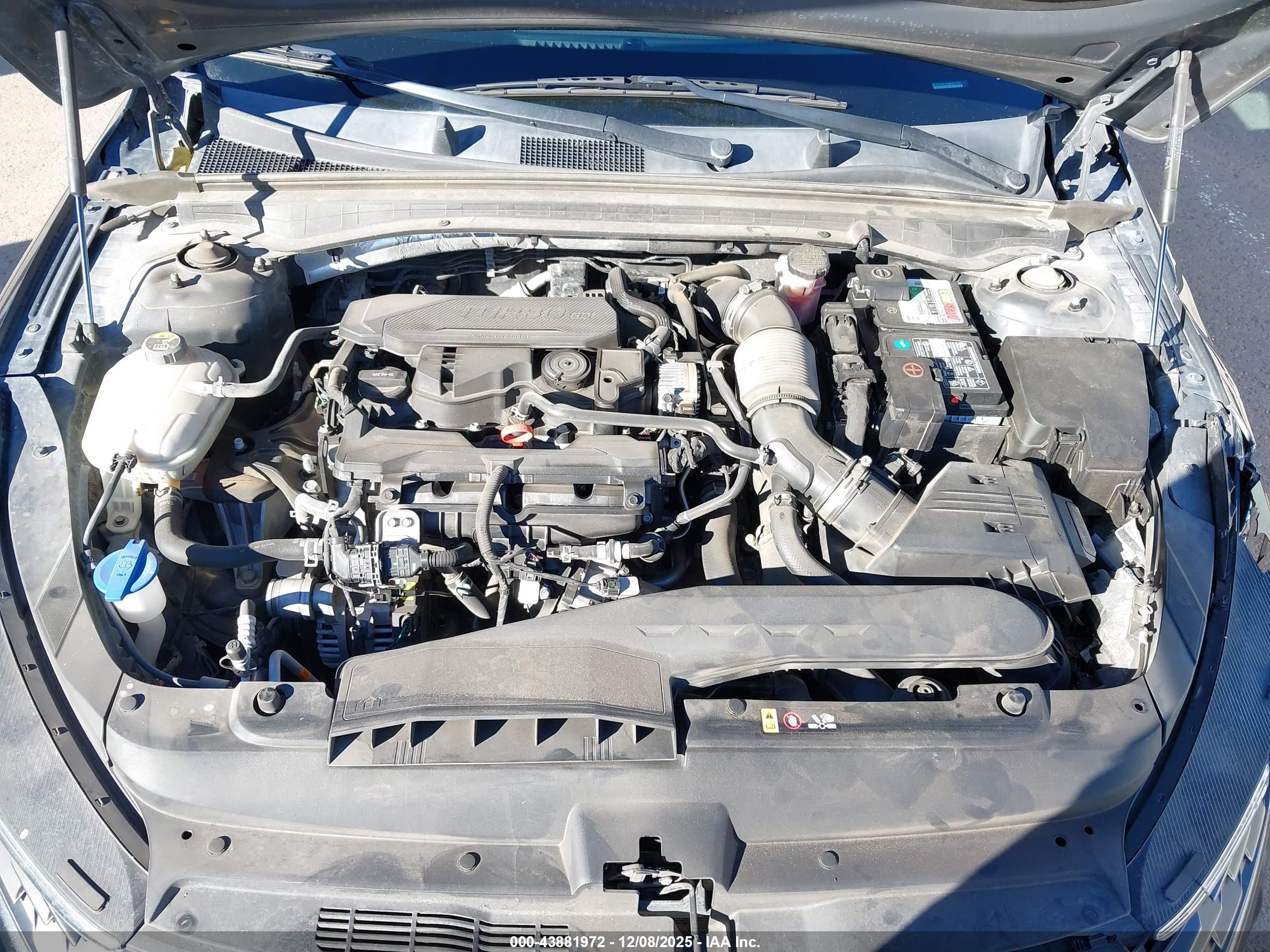 KIA K5 image 10