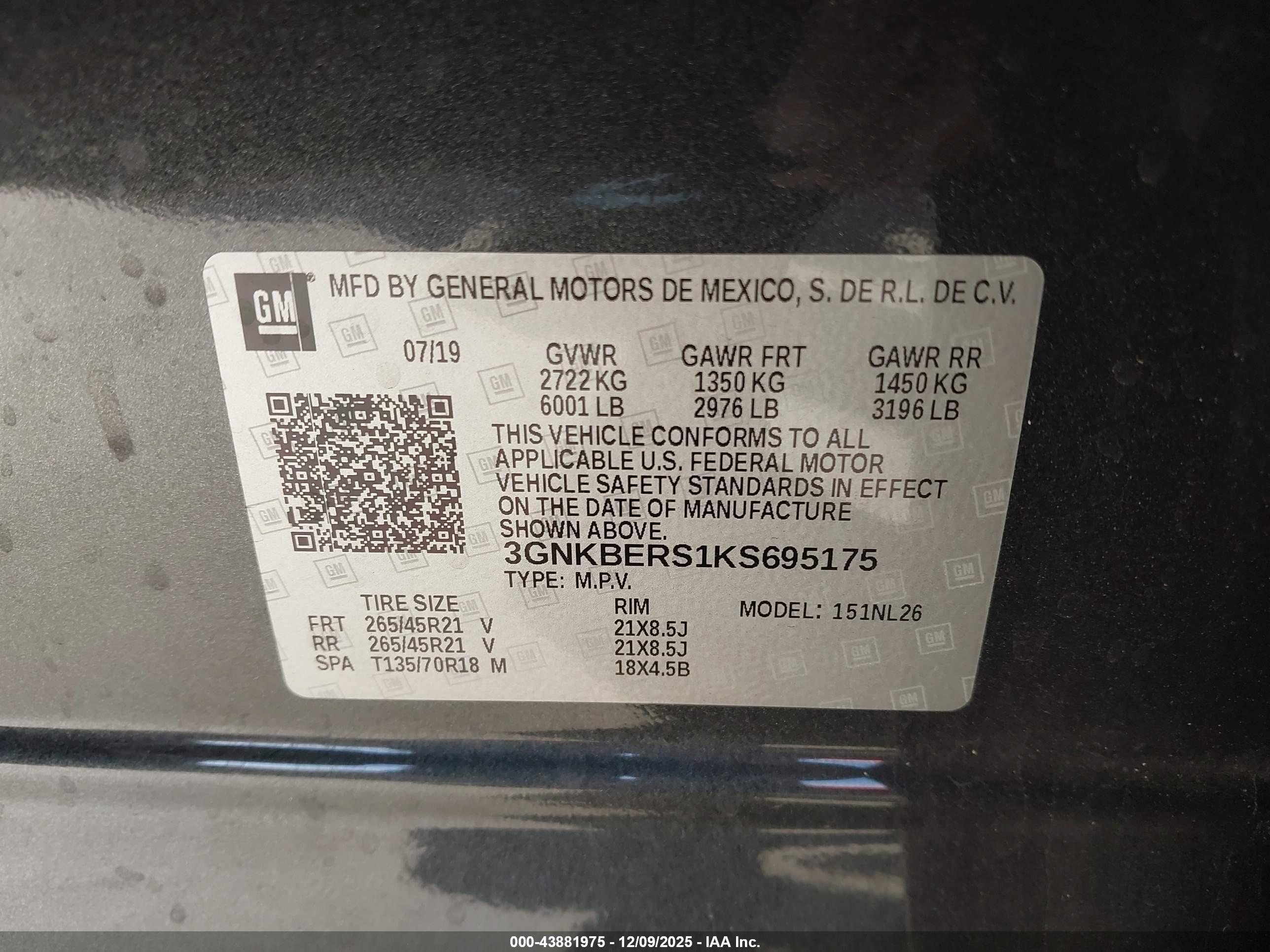 CHEVROLET BLAZER image 9