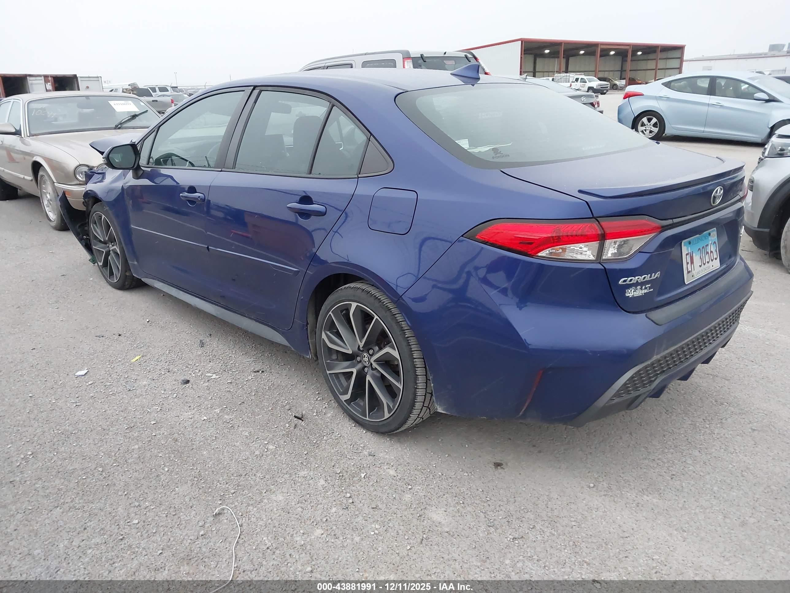 TOYOTA COROLLA image 3