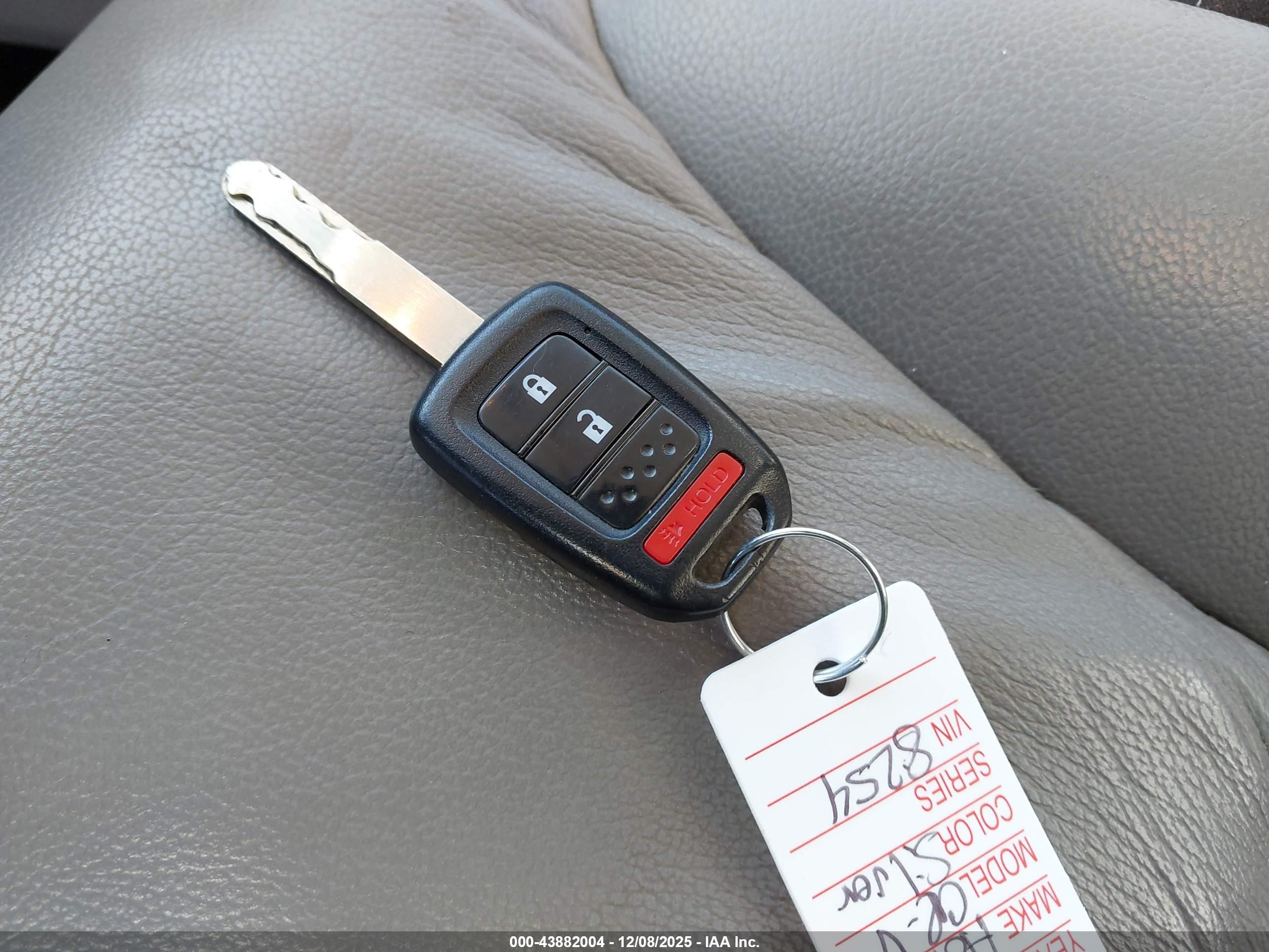 HONDA CR-V image 11