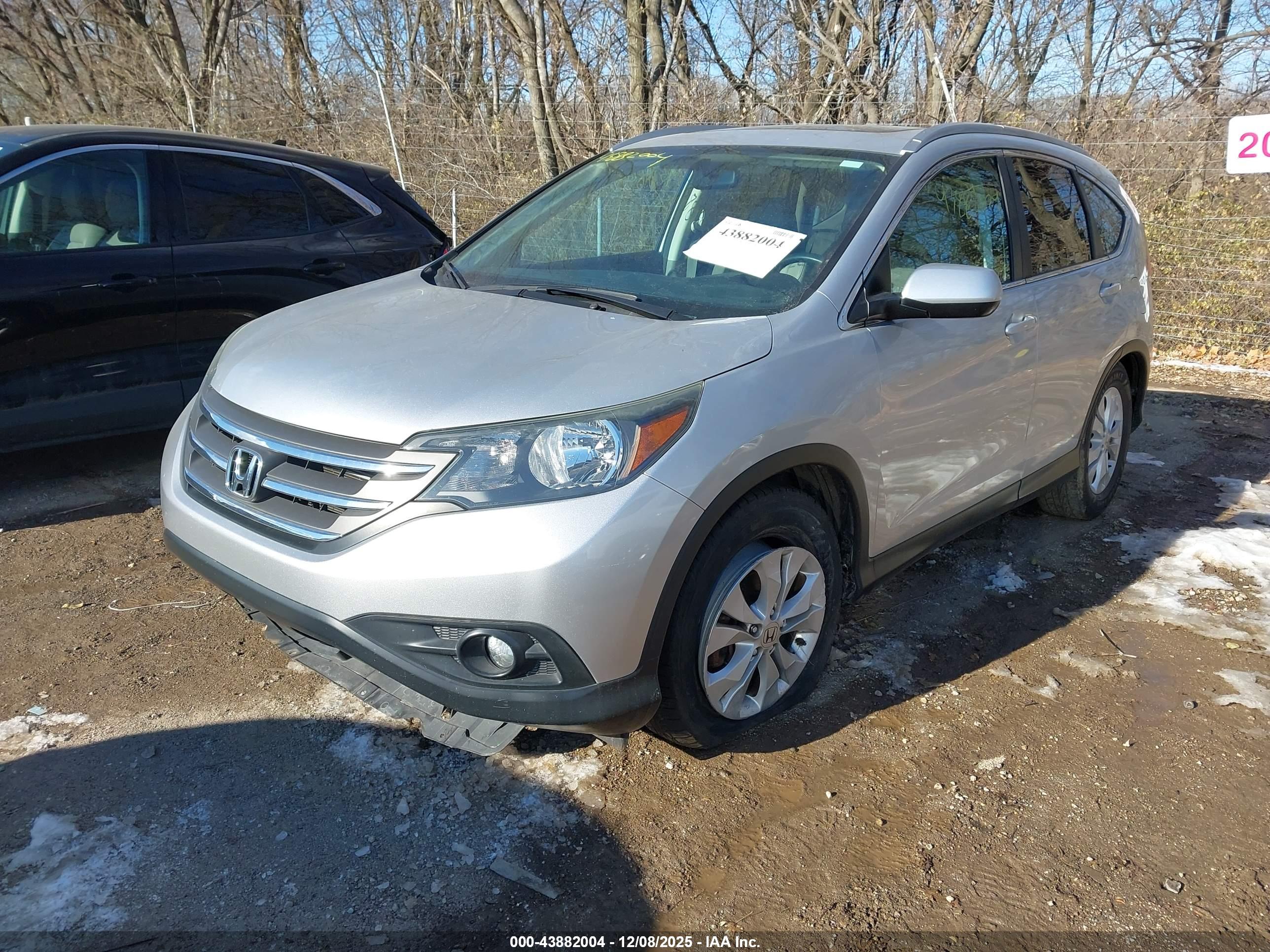 HONDA CR-V image 2