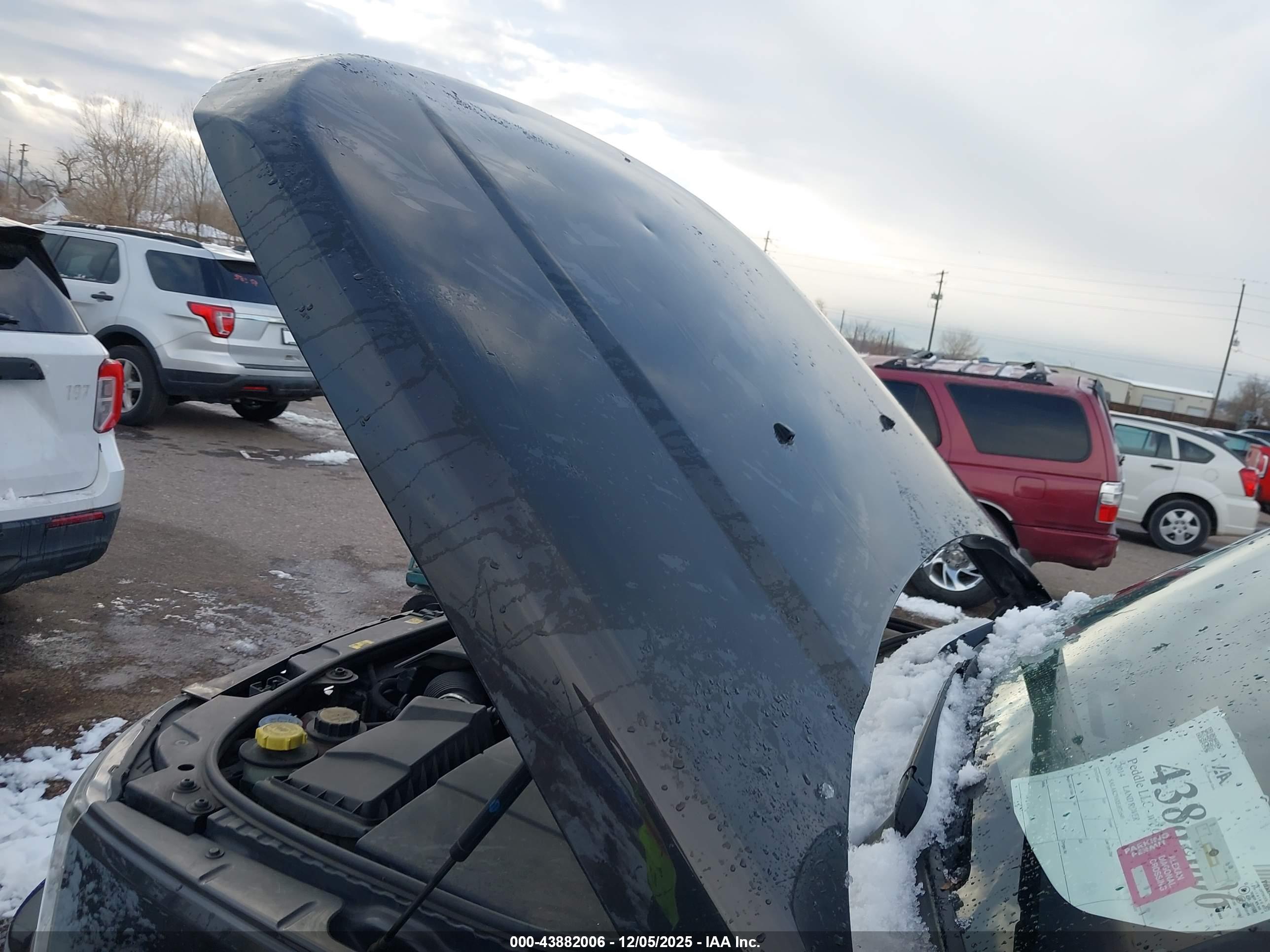 LAND ROVER image 6