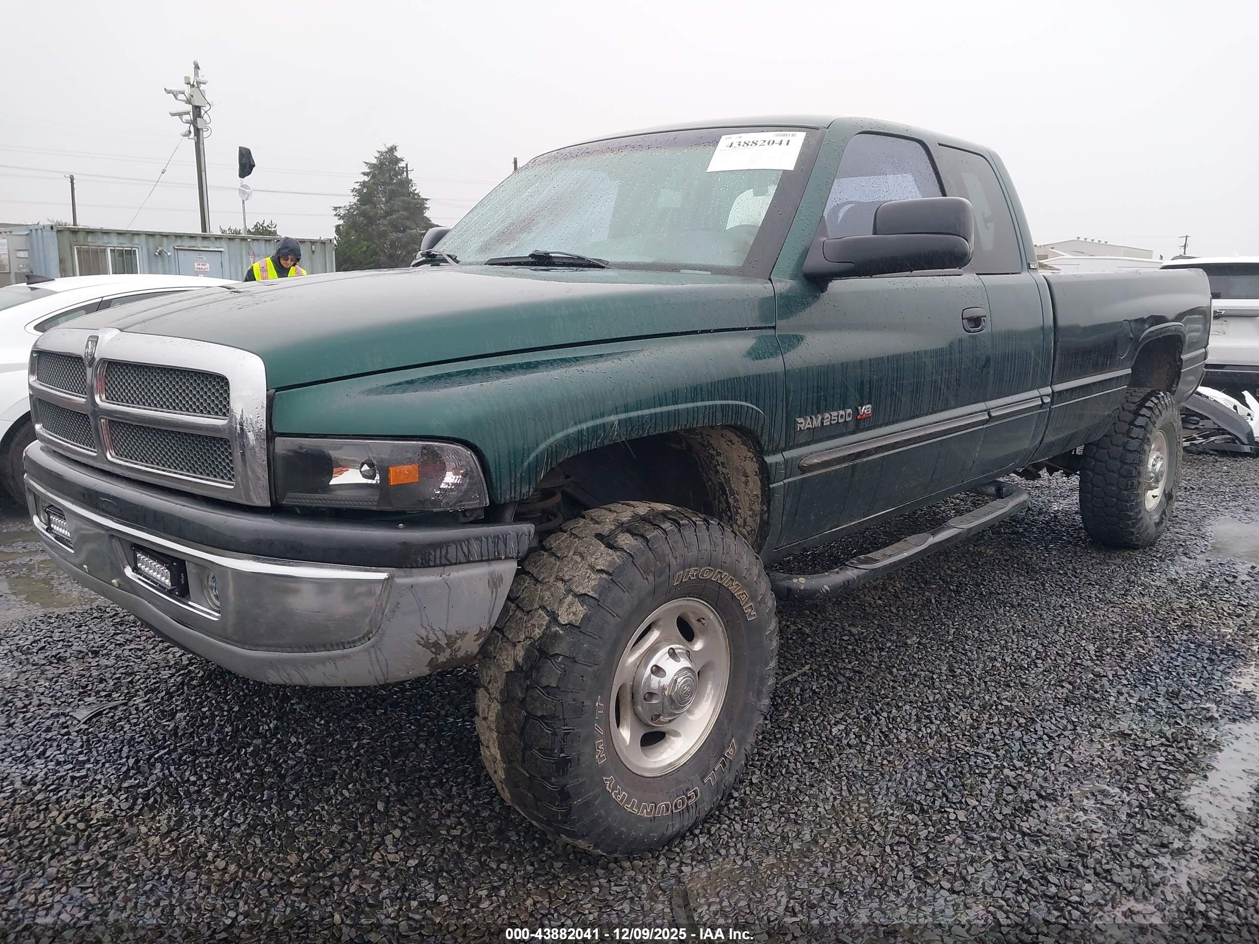 DODGE RAM image 2
