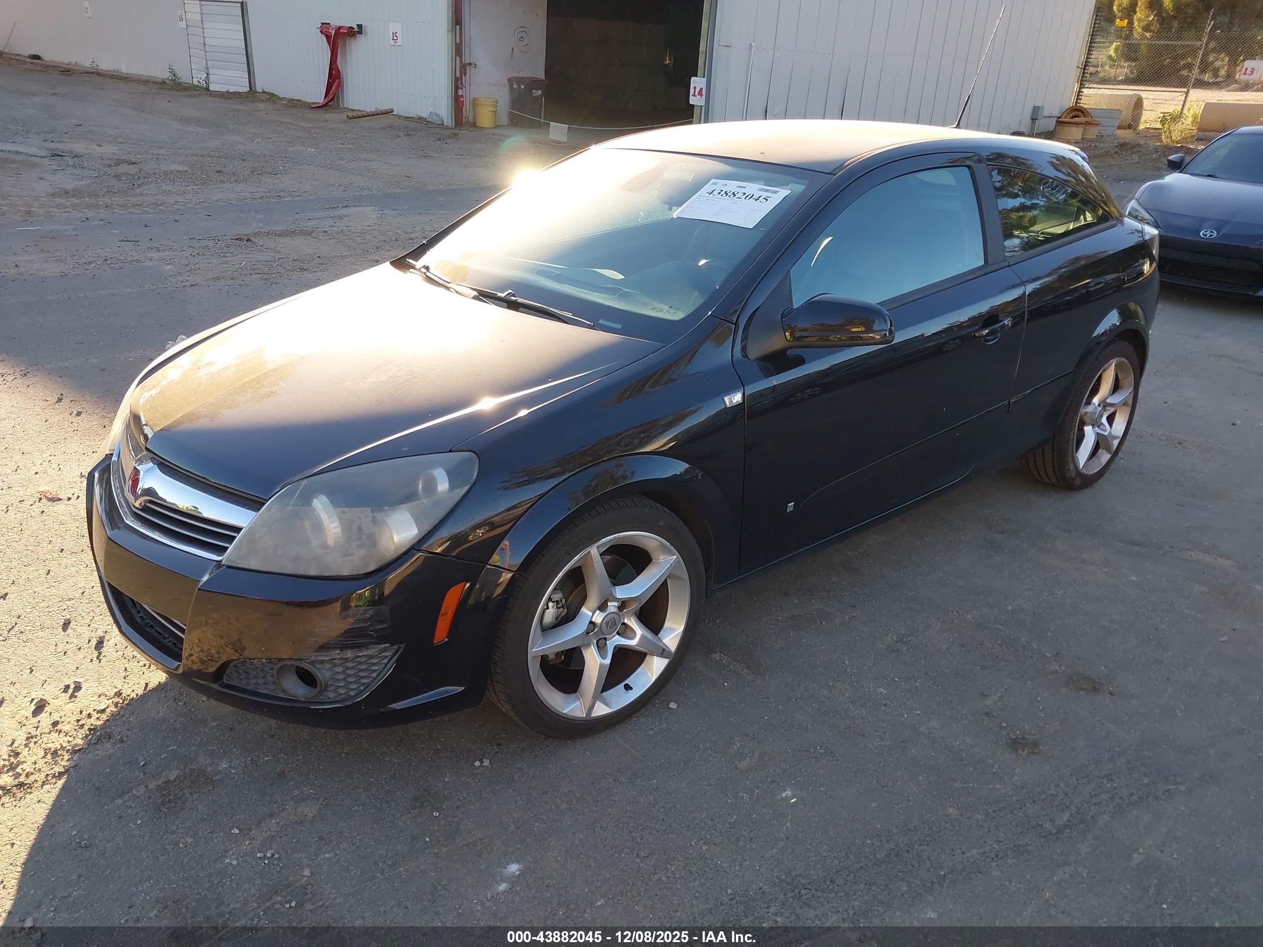 SATURN ASTRA image 2