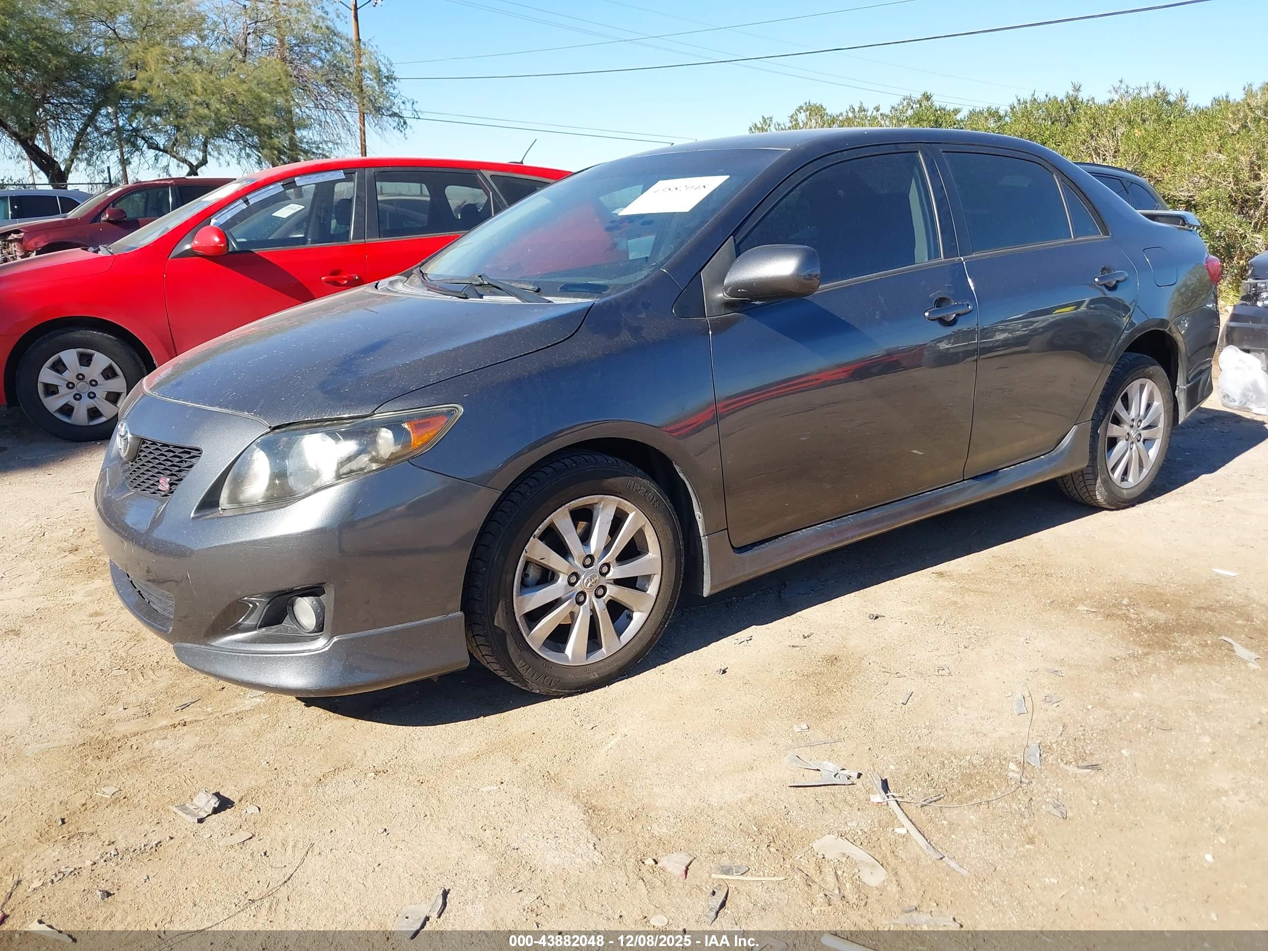 TOYOTA COROLLA image 2
