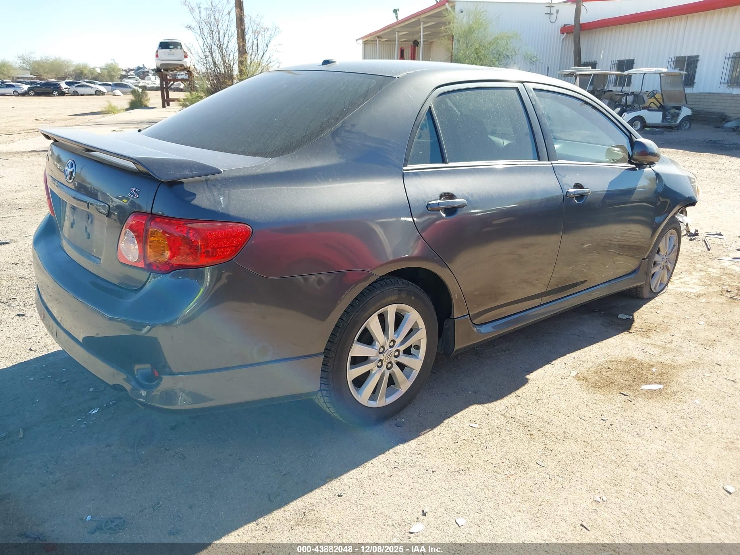 TOYOTA COROLLA image 4