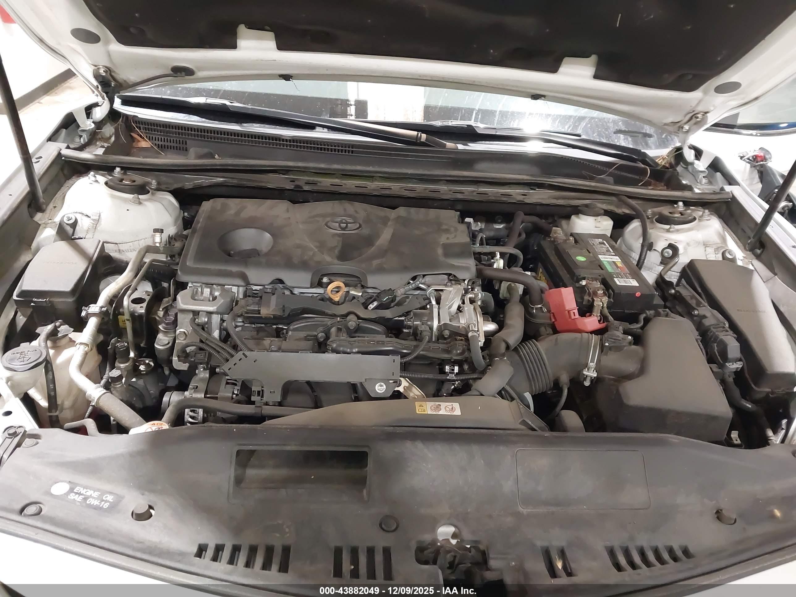 TOYOTA CAMRY image 10