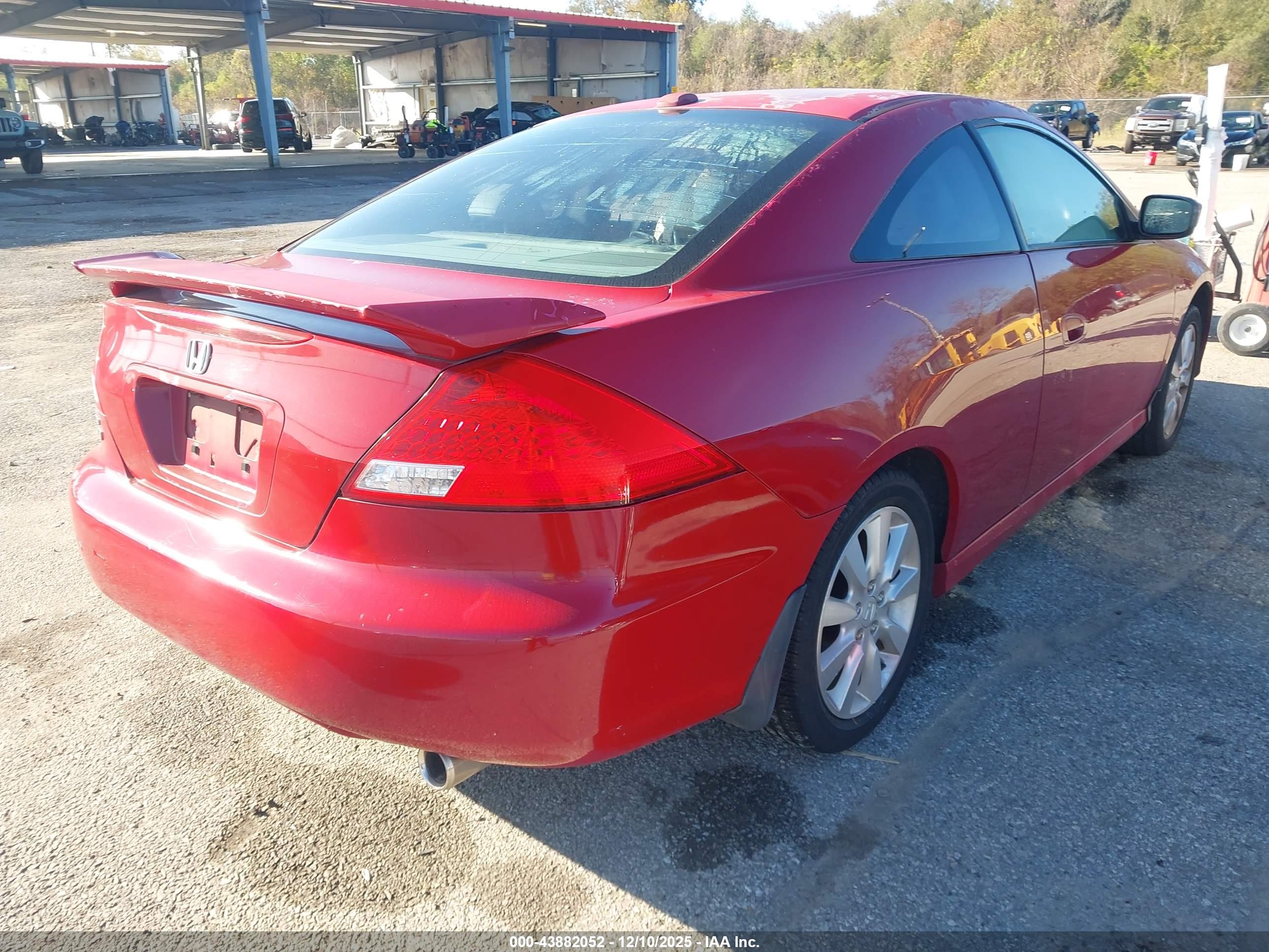 HONDA ACCORD image 4