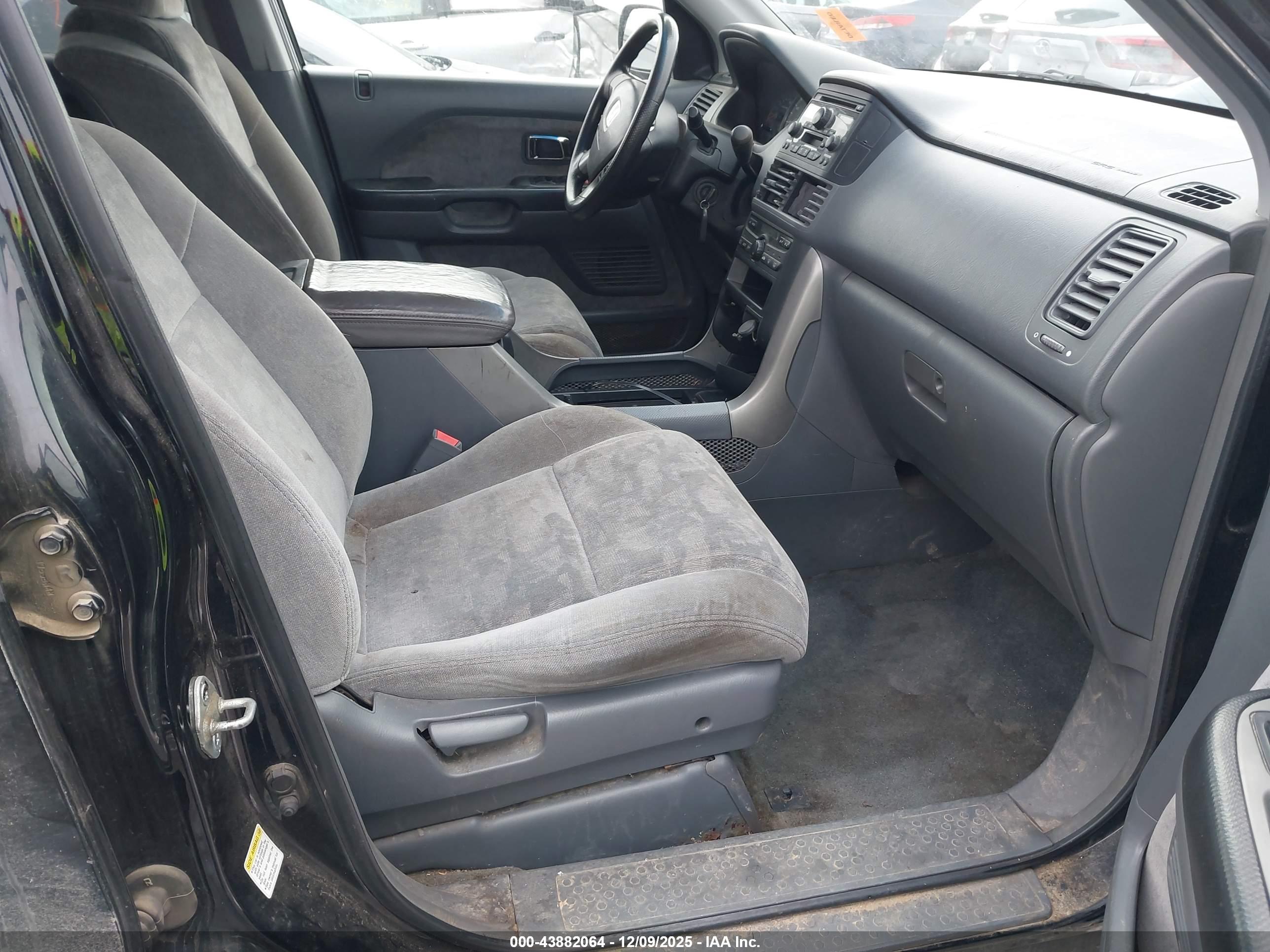 HONDA PILOT image 5