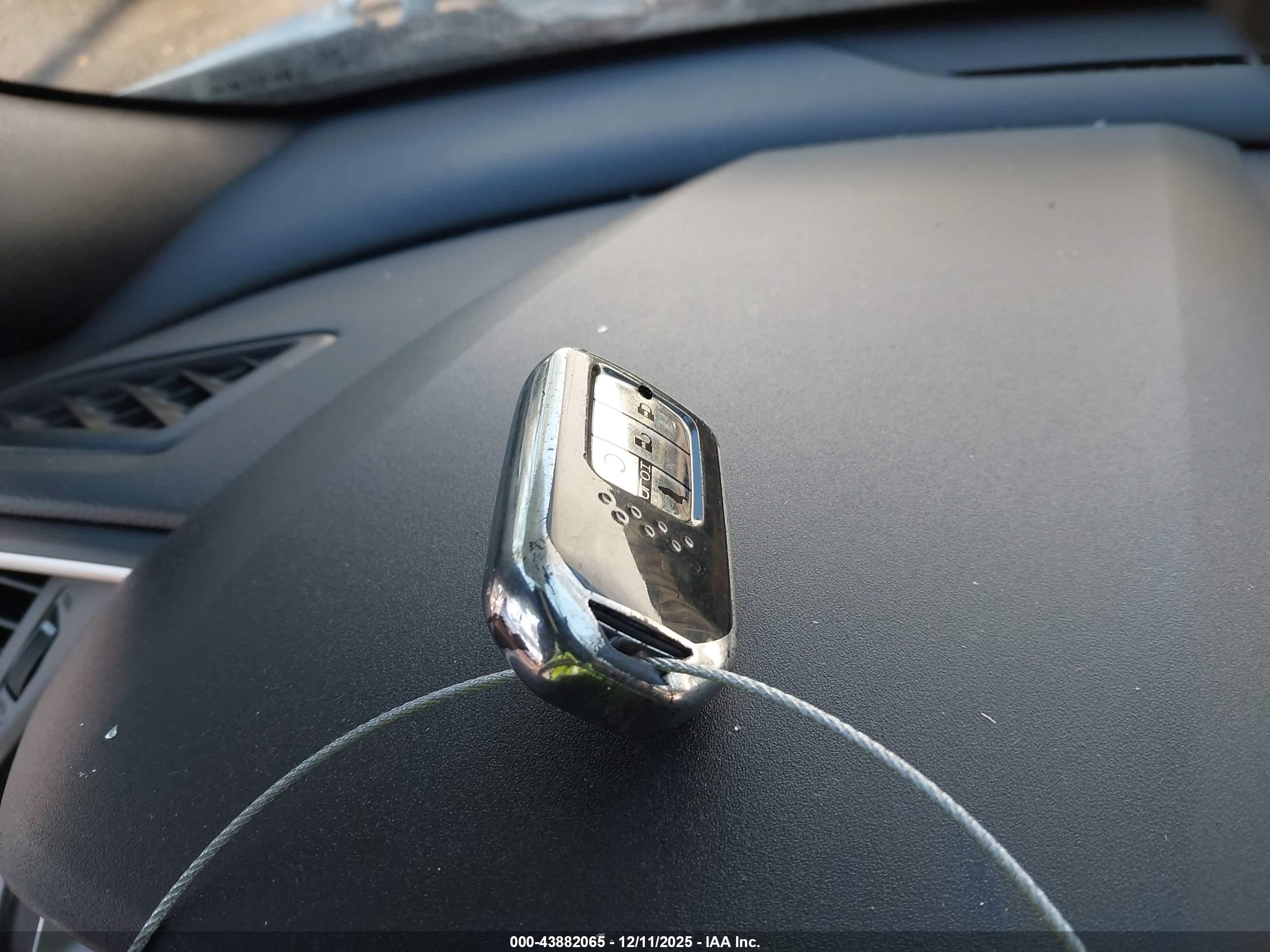 HONDA CIVIC image 11