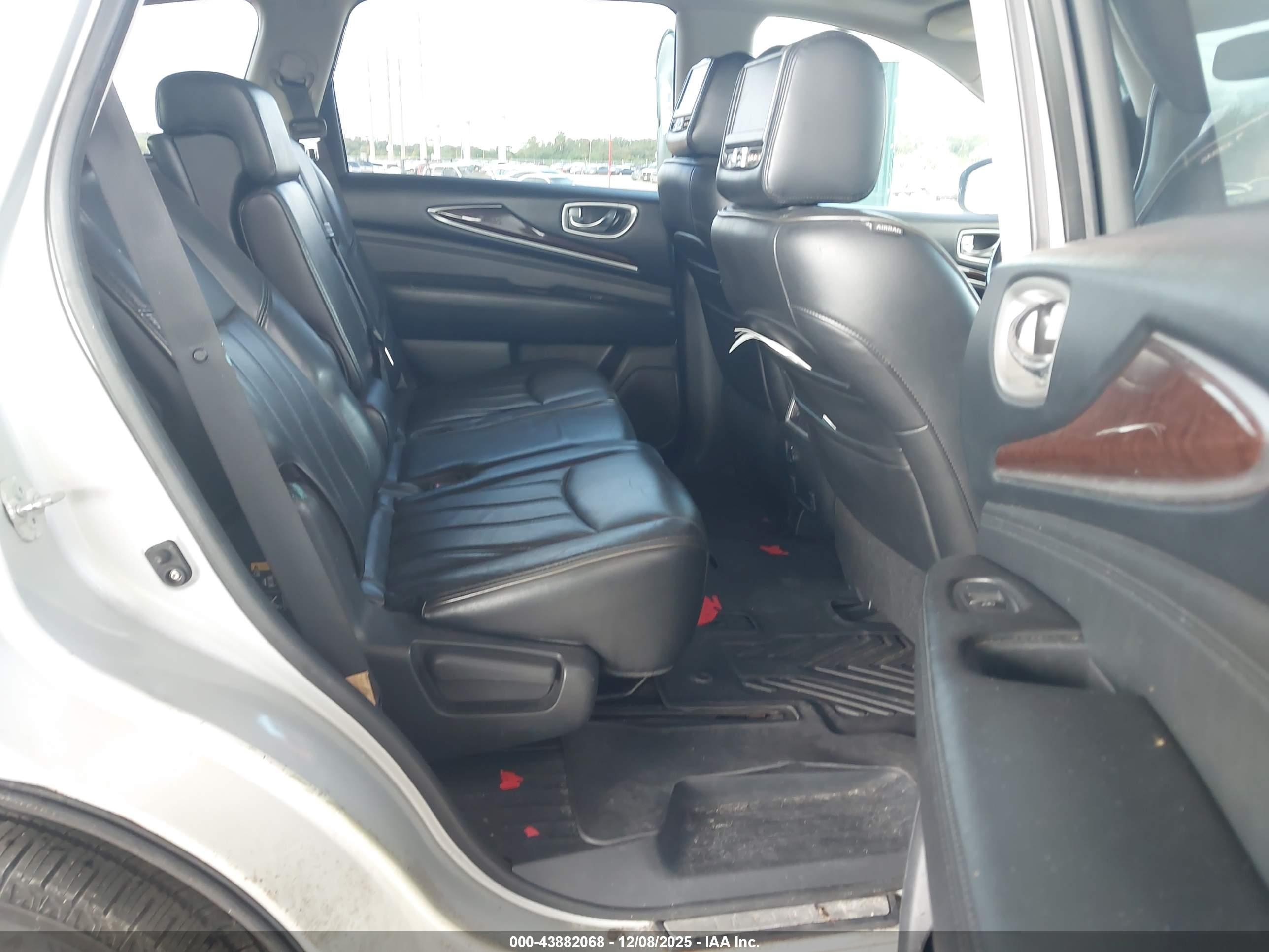 INFINITI QX60 image 8