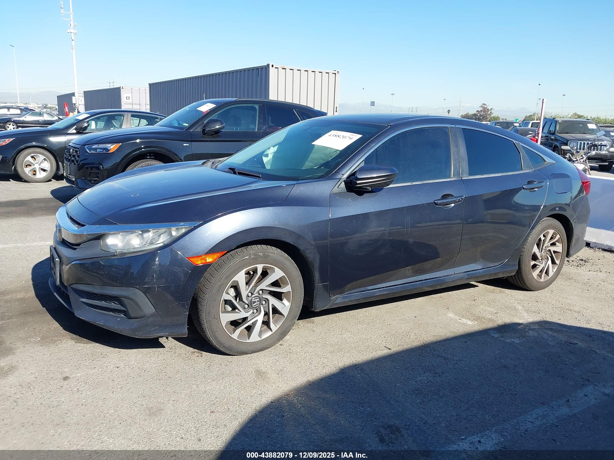 HONDA CIVIC image 2