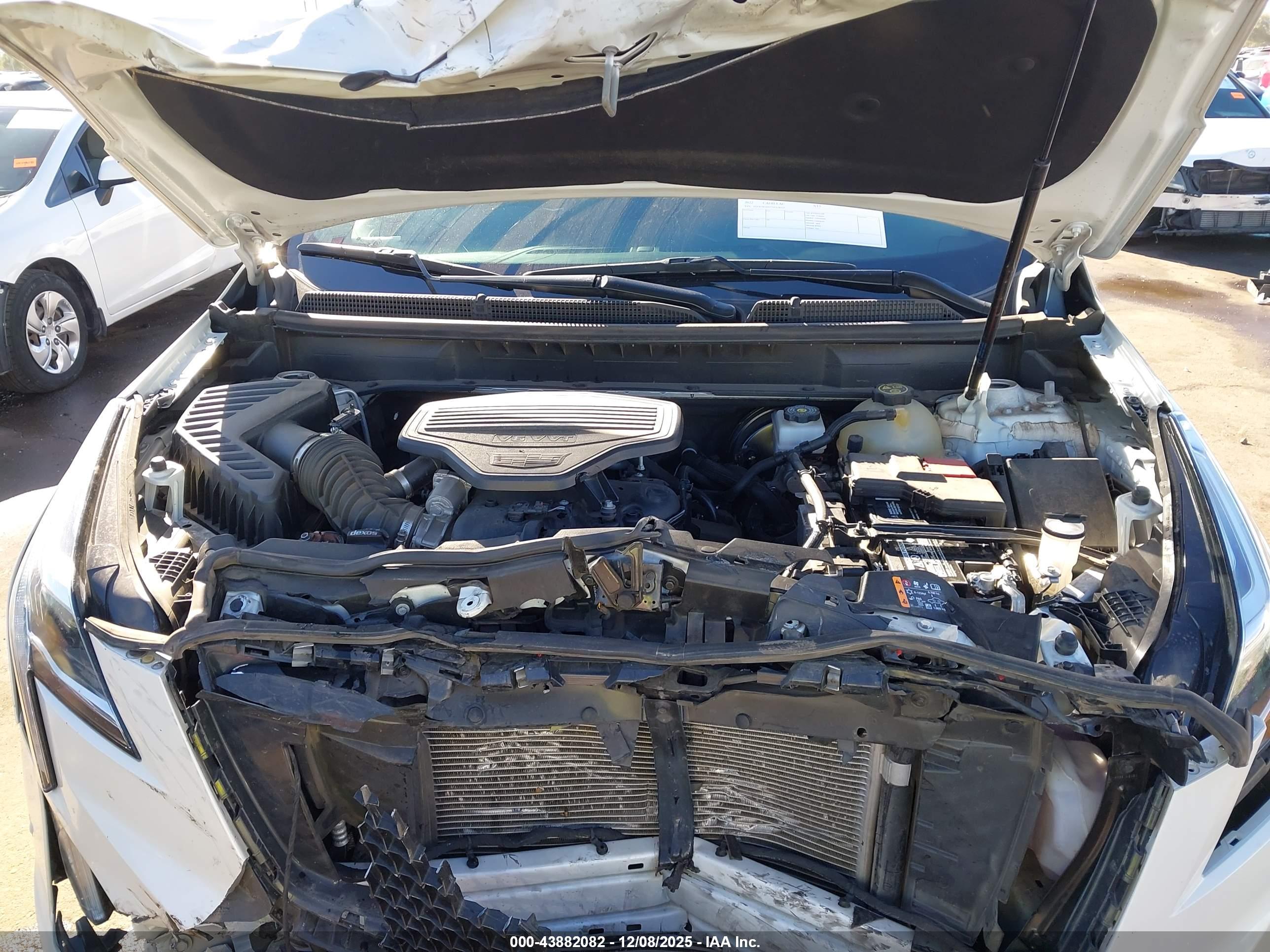 CADILLAC XT5 image 10