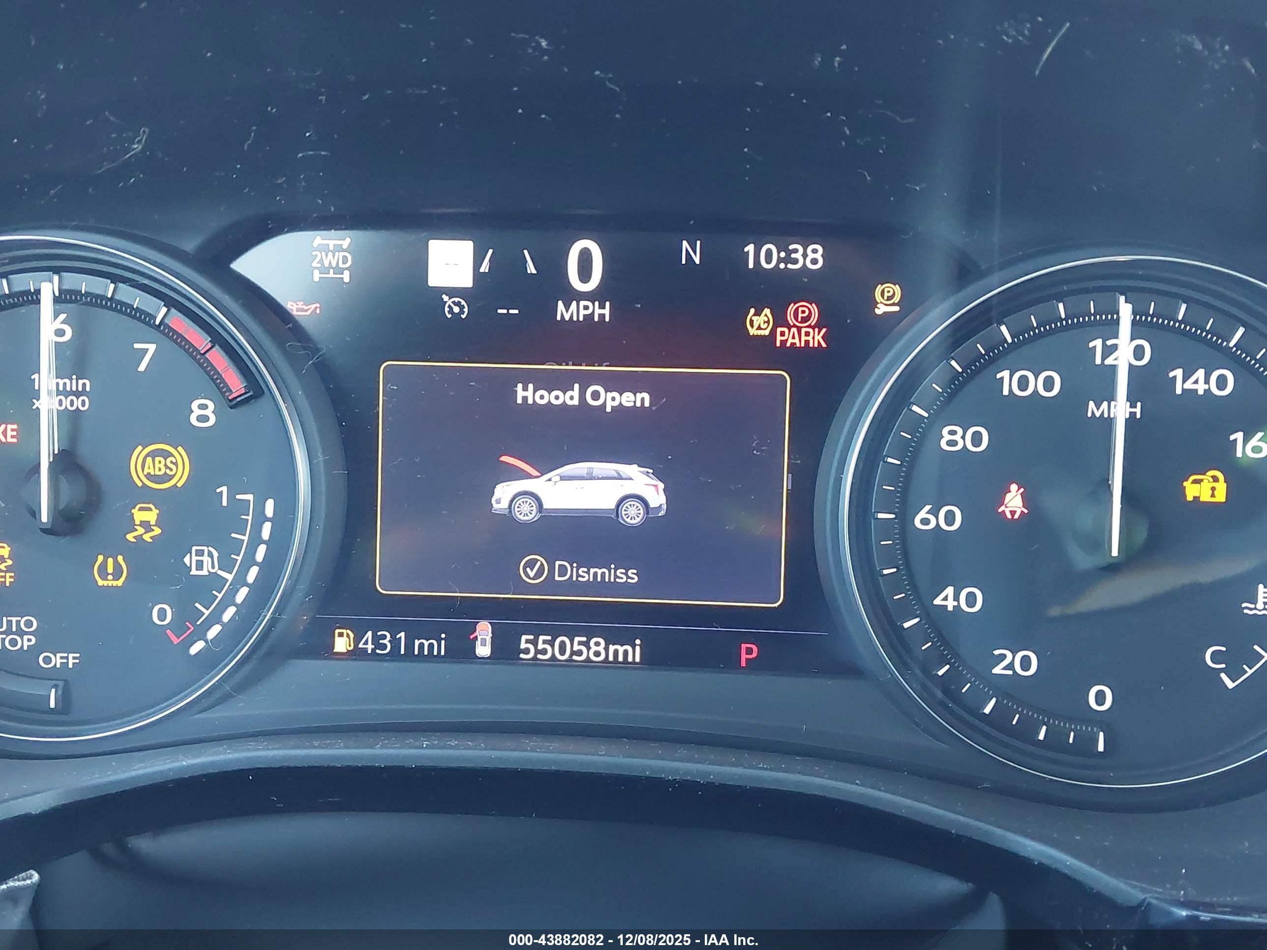 CADILLAC XT5 image 7