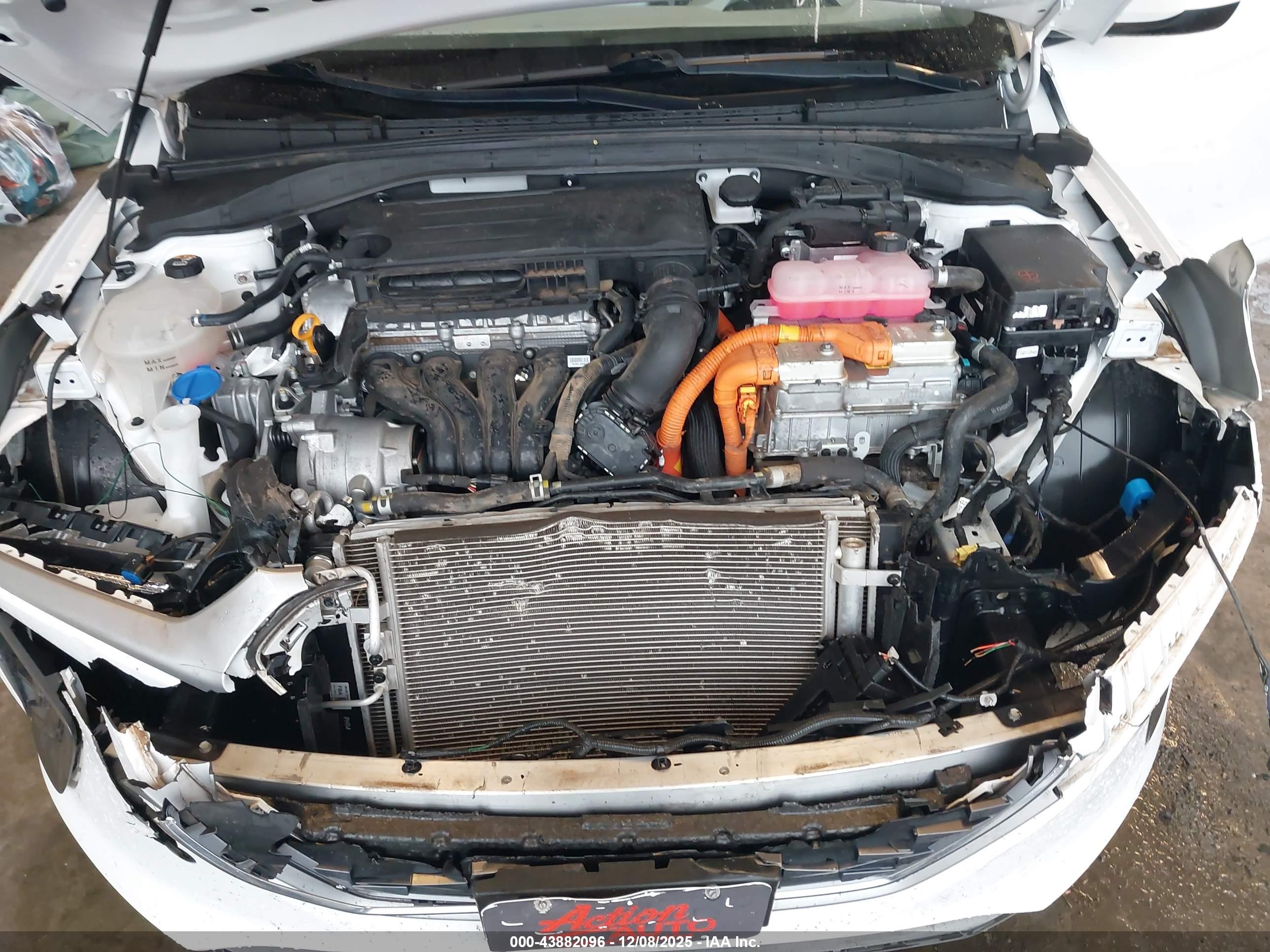 HYUNDAI IONIQ image 10