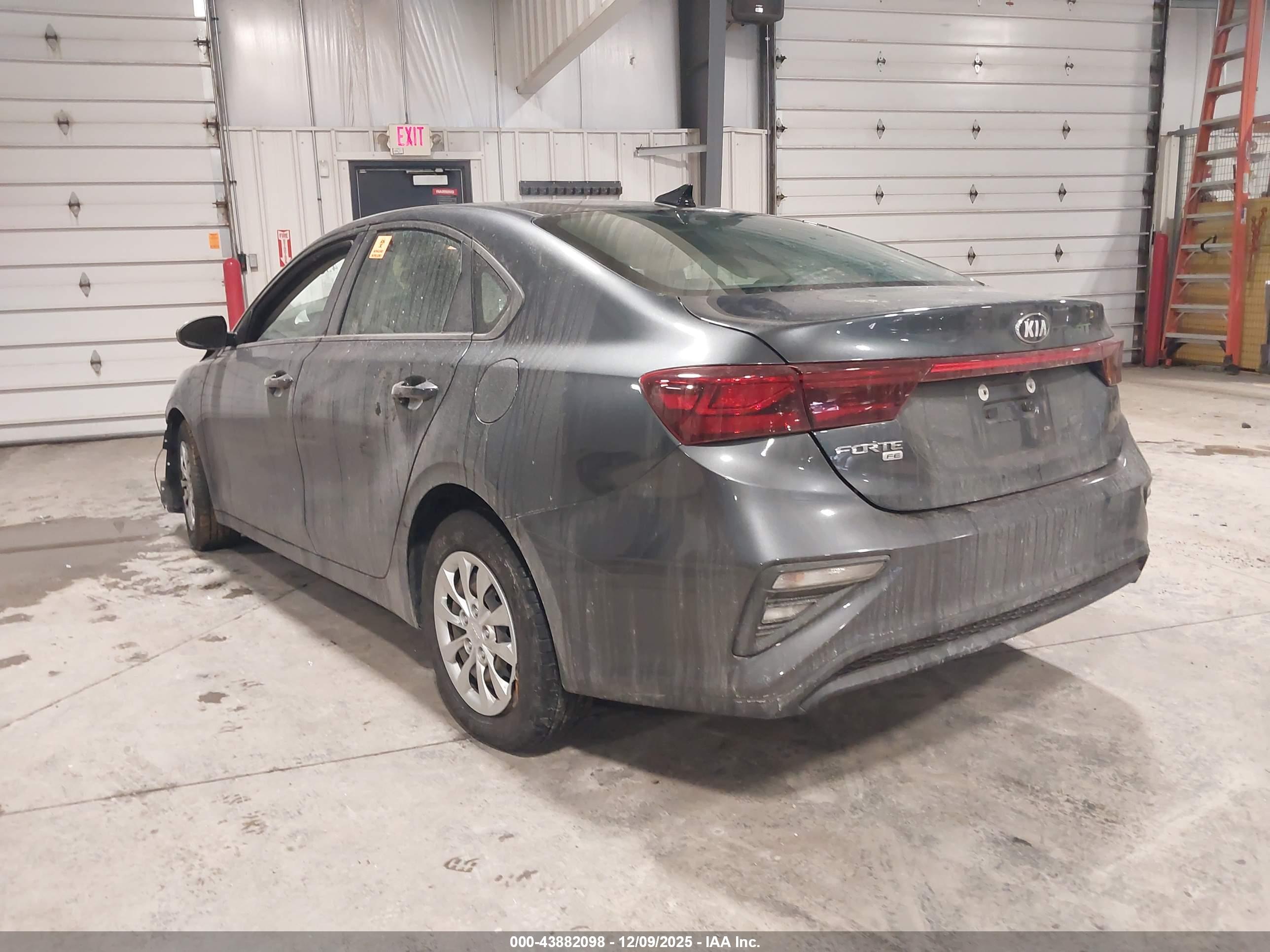 KIA FORTE image 3
