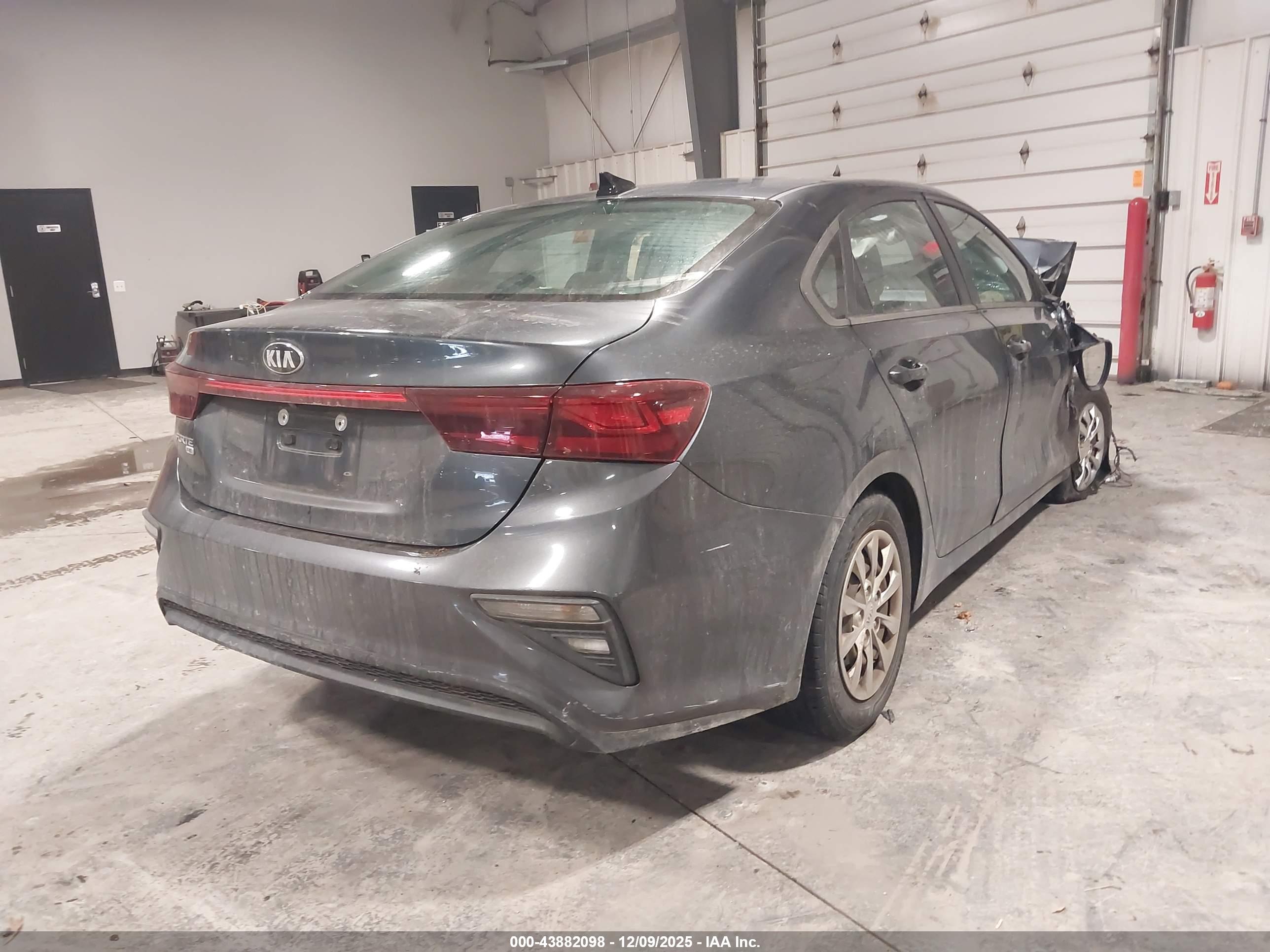 KIA FORTE image 4