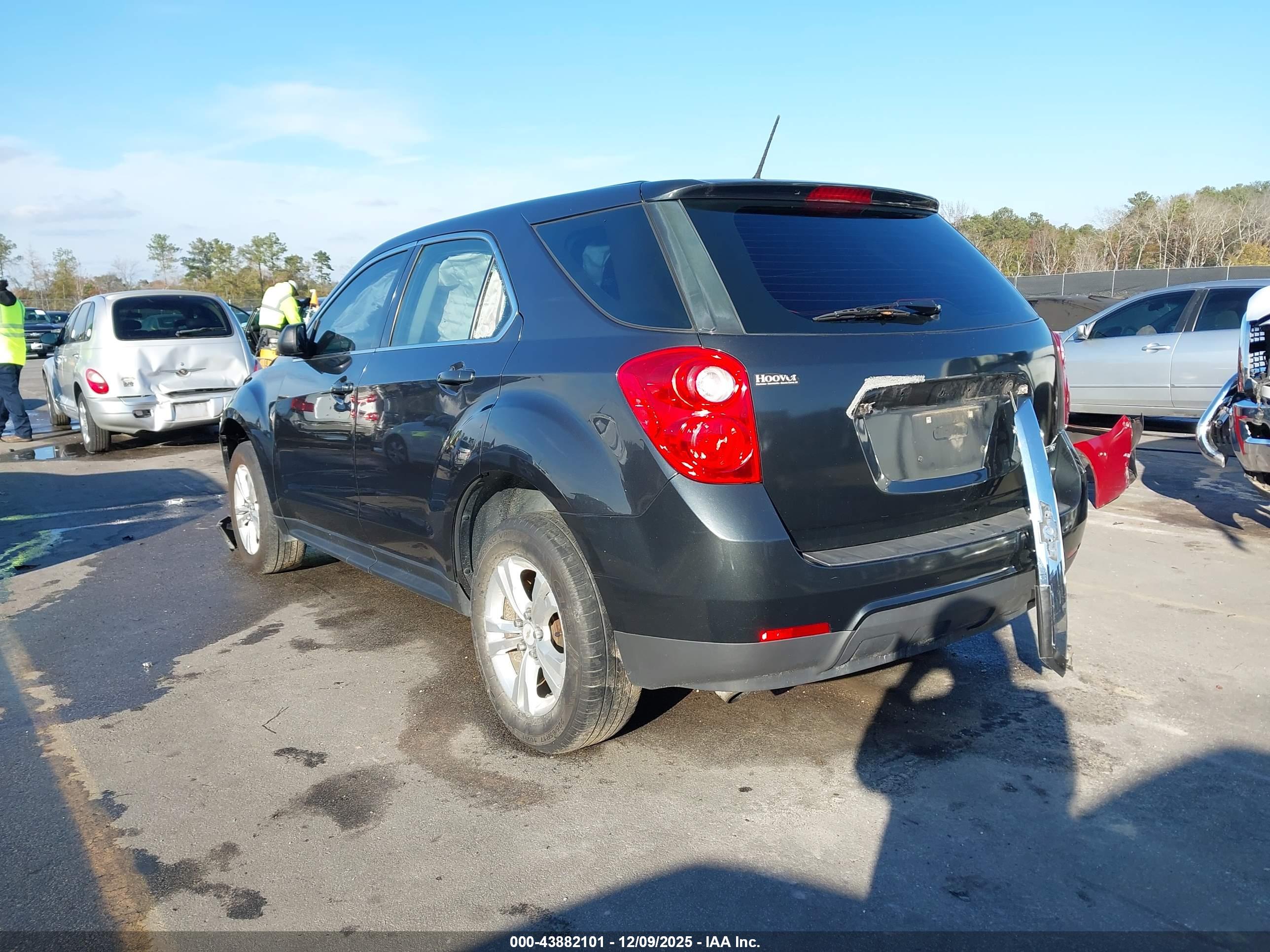 CHEVROLET EQUINOX image 3