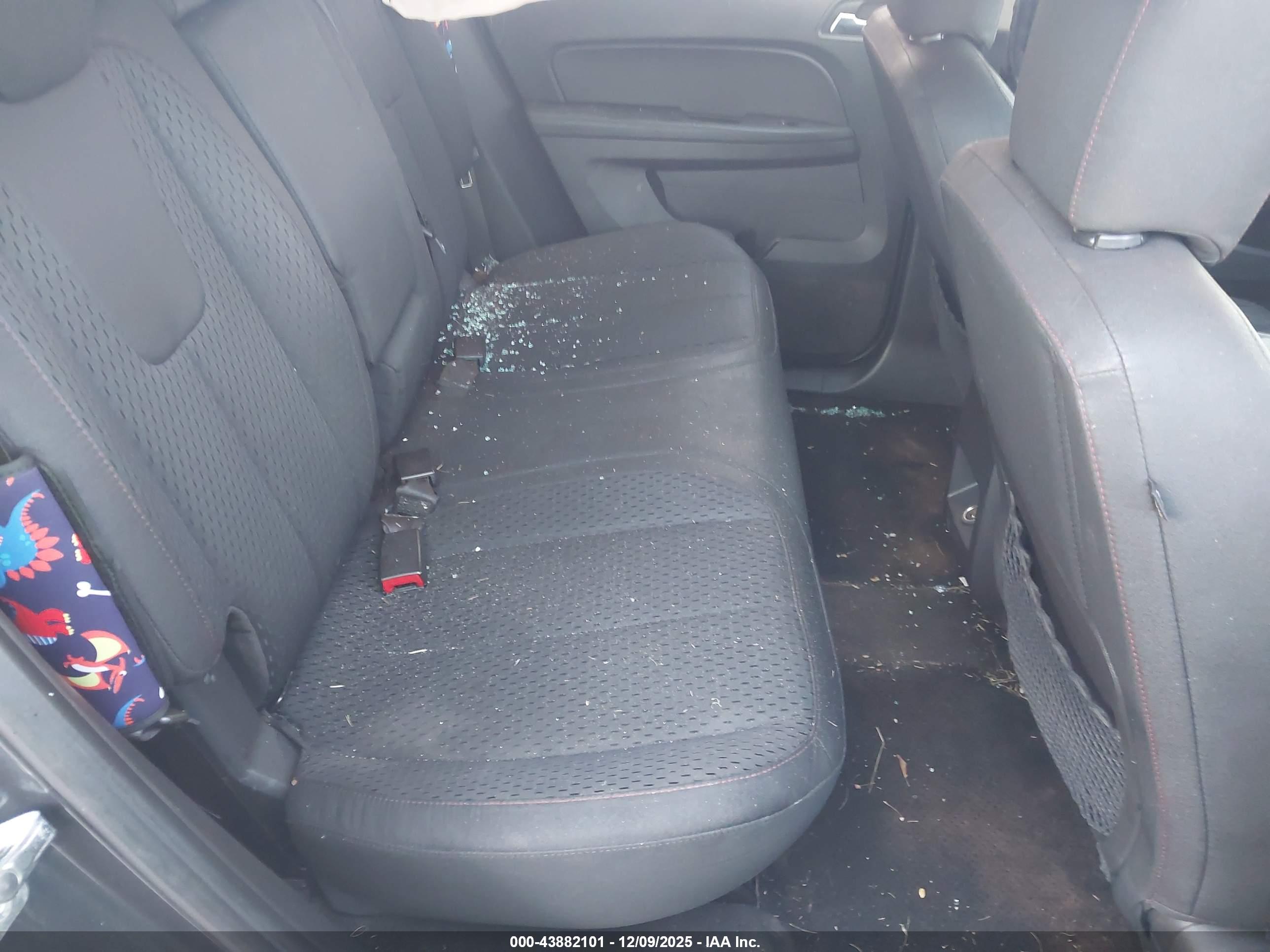 CHEVROLET EQUINOX image 8