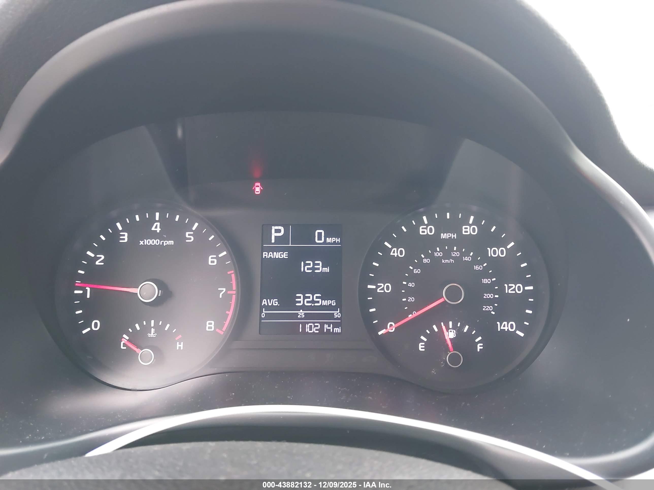 KIA RIO image 7