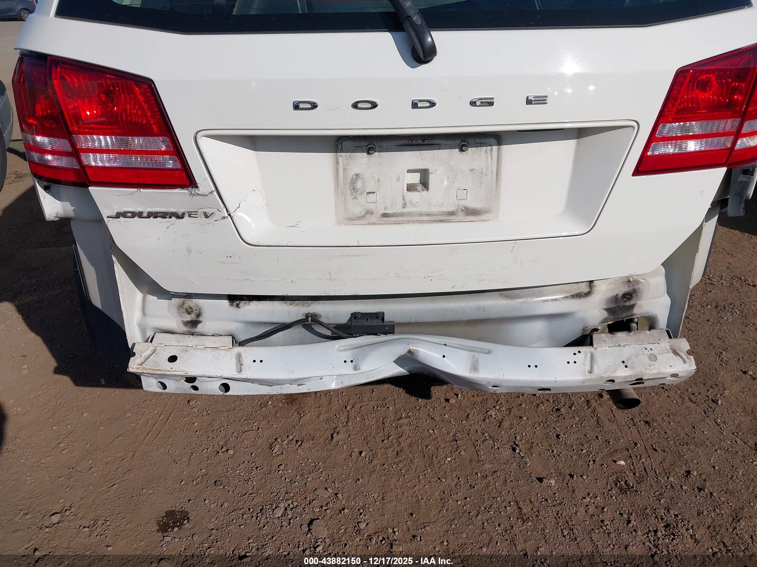 DODGE JOURNEY image 6