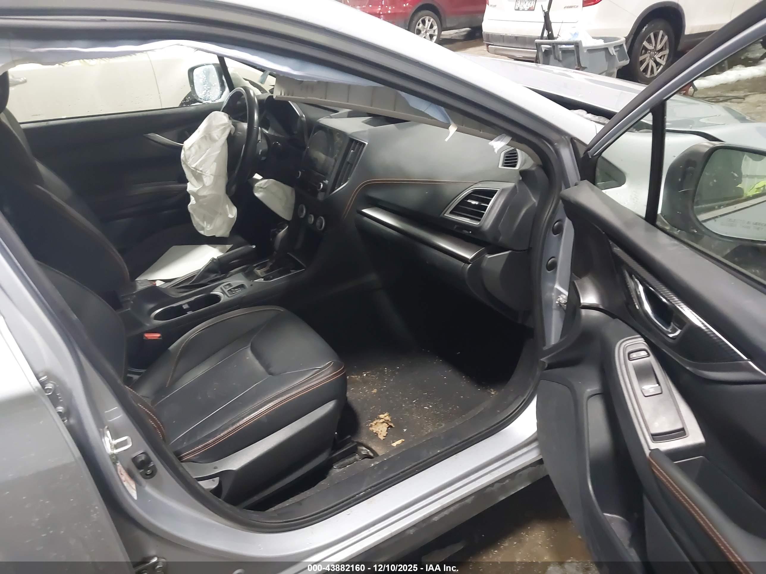 SUBARU CROSSTREK image 5