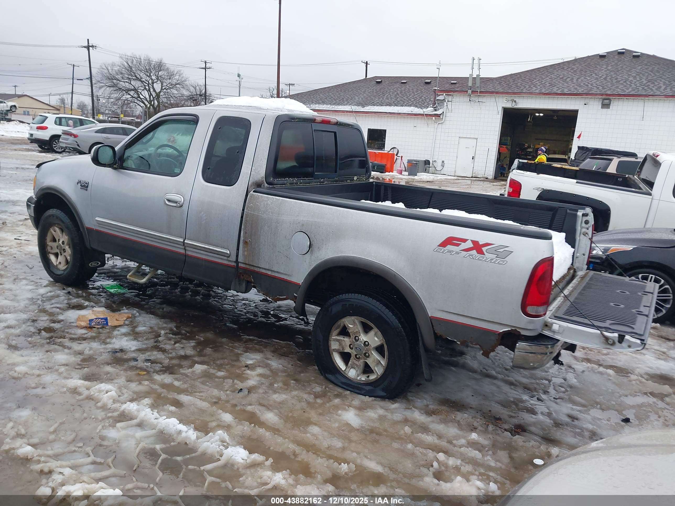FORD F-150 image 3