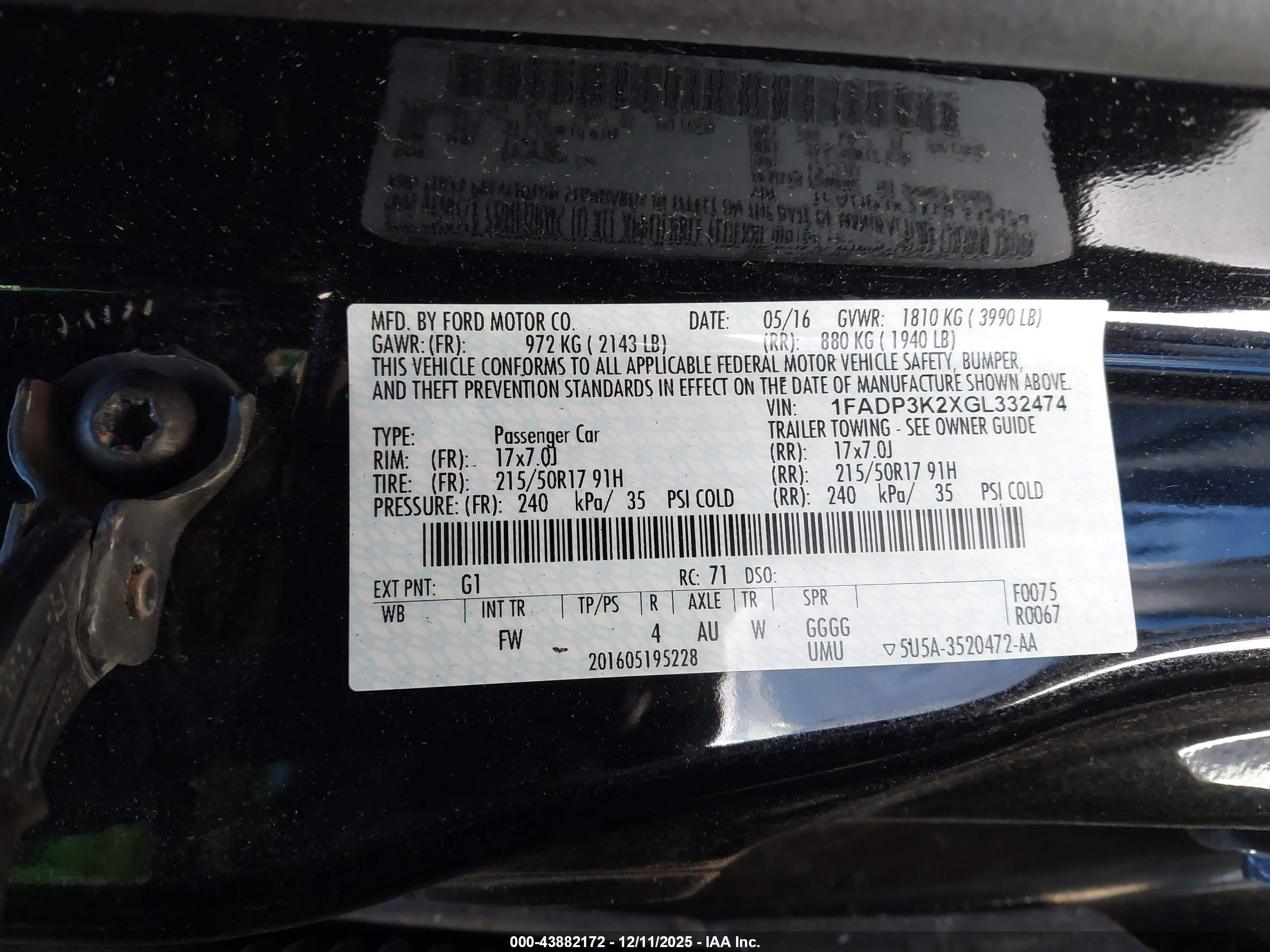 FORD FOCUS image 9