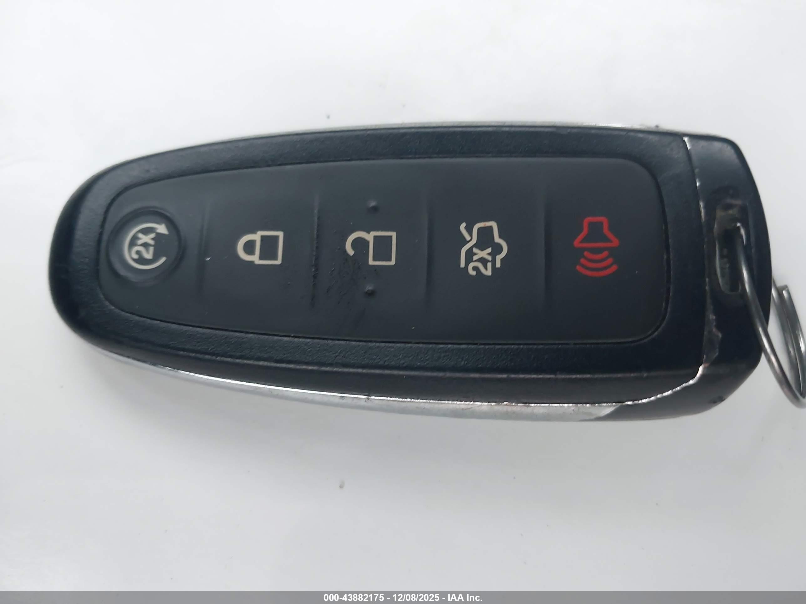 FORD ESCAPE image 11