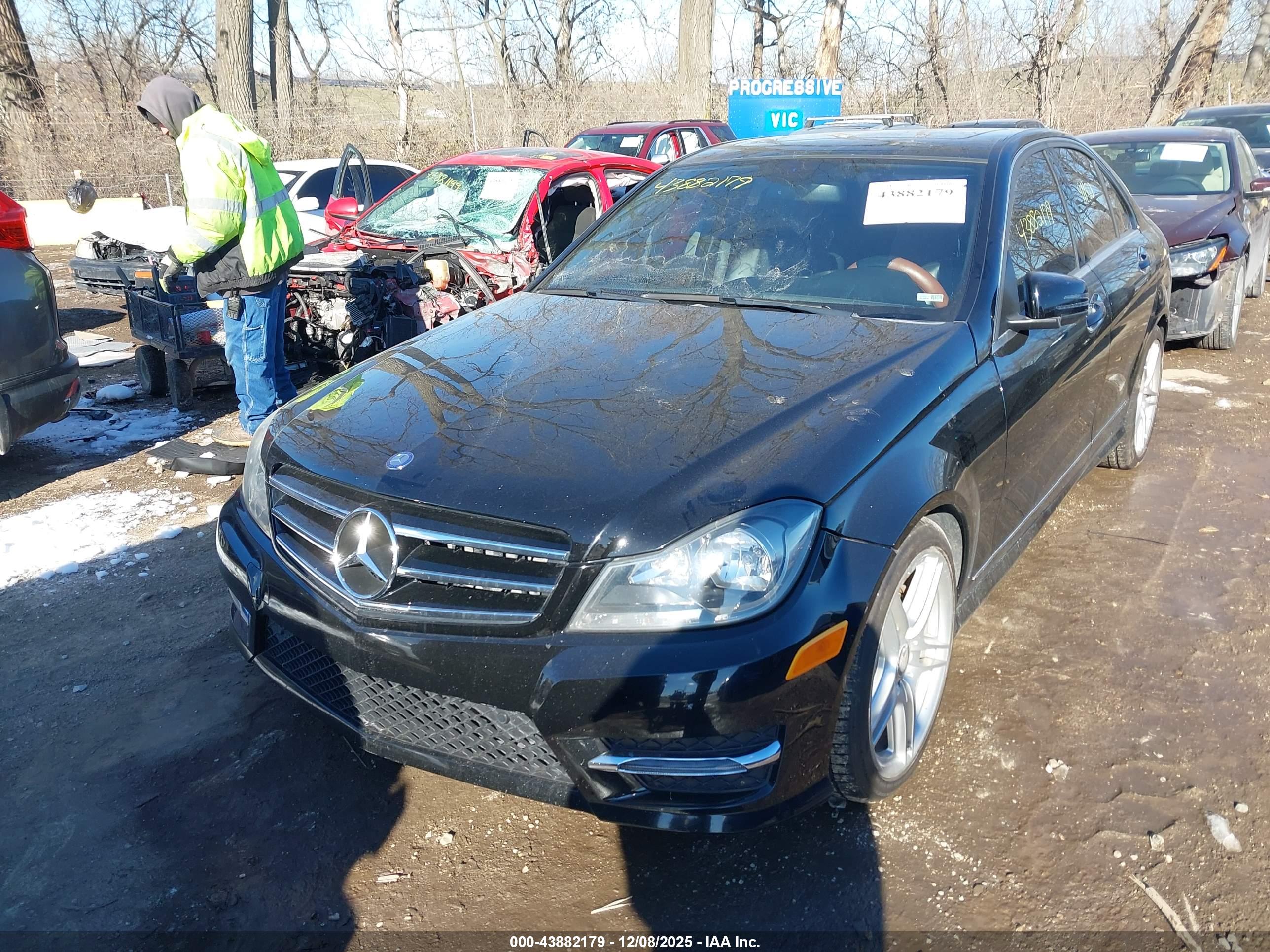 MERCEDES-BENZ C image 2