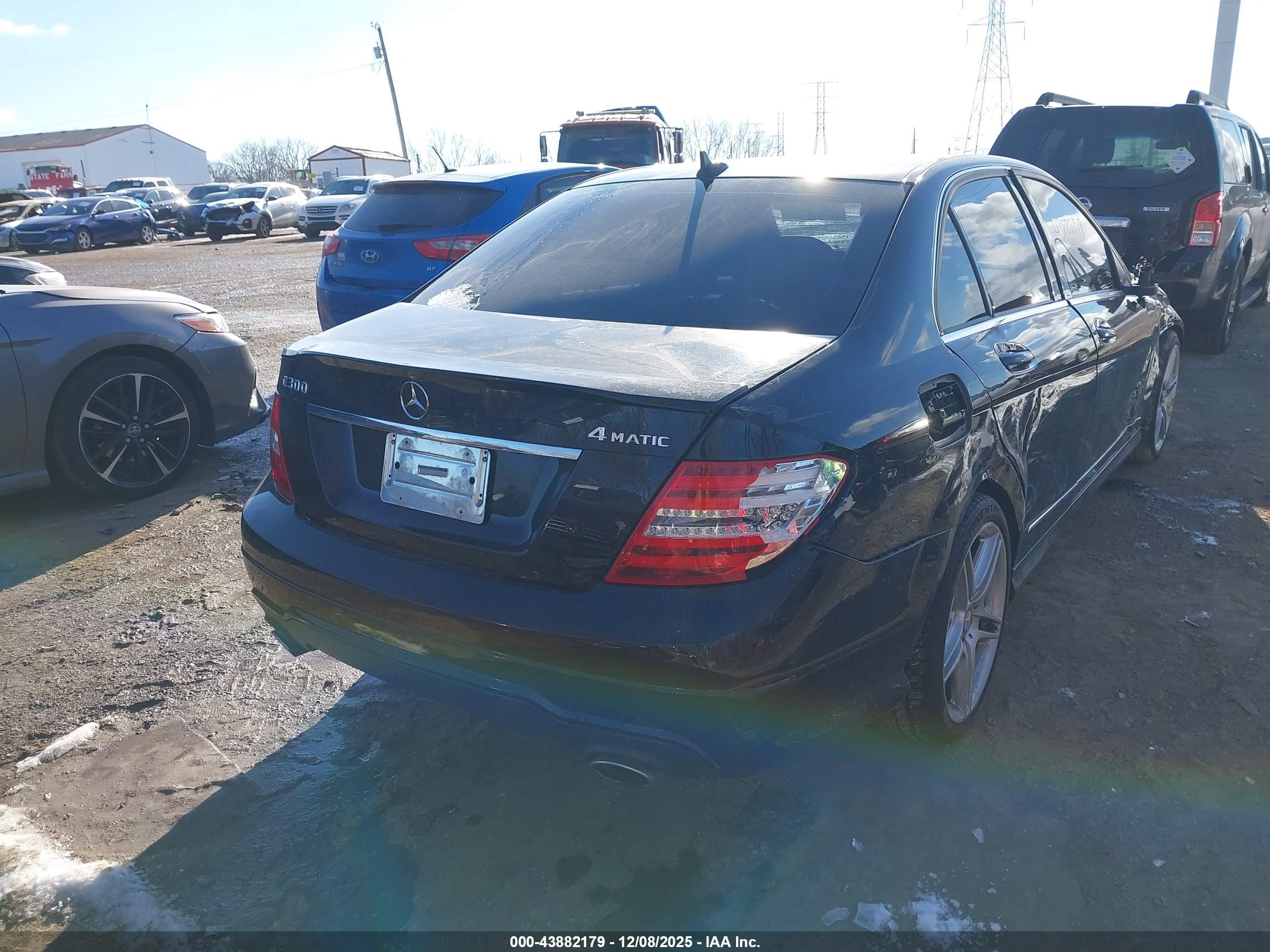 MERCEDES-BENZ C image 4