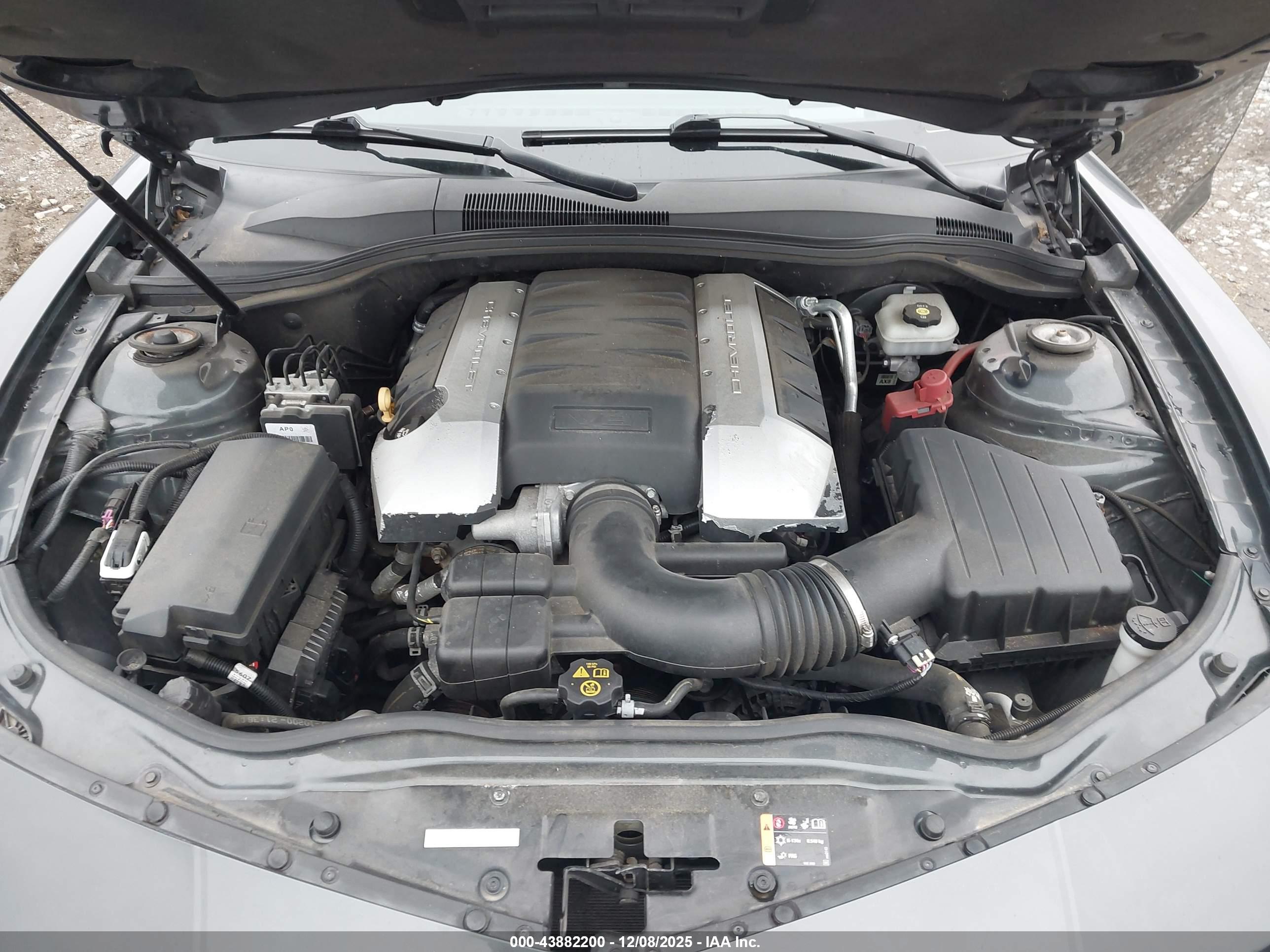 CHEVROLET CAMARO image 10