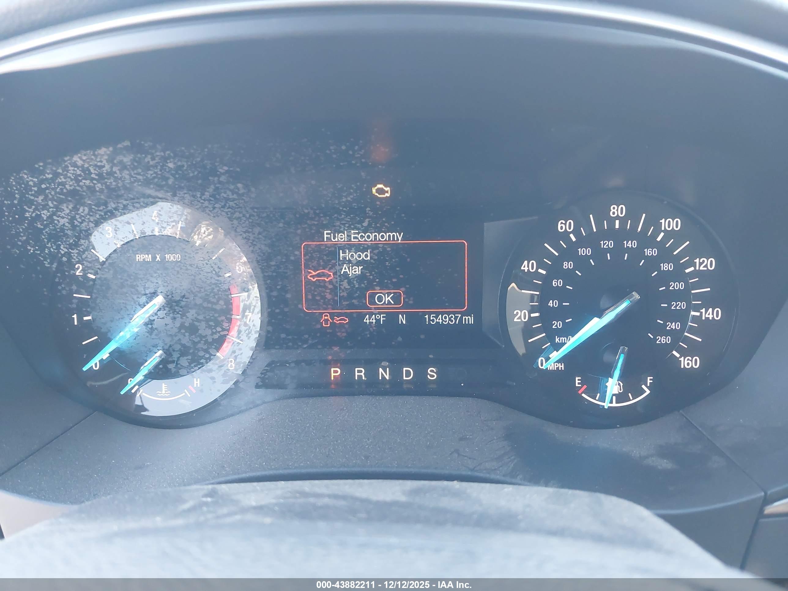 FORD FUSION image 7