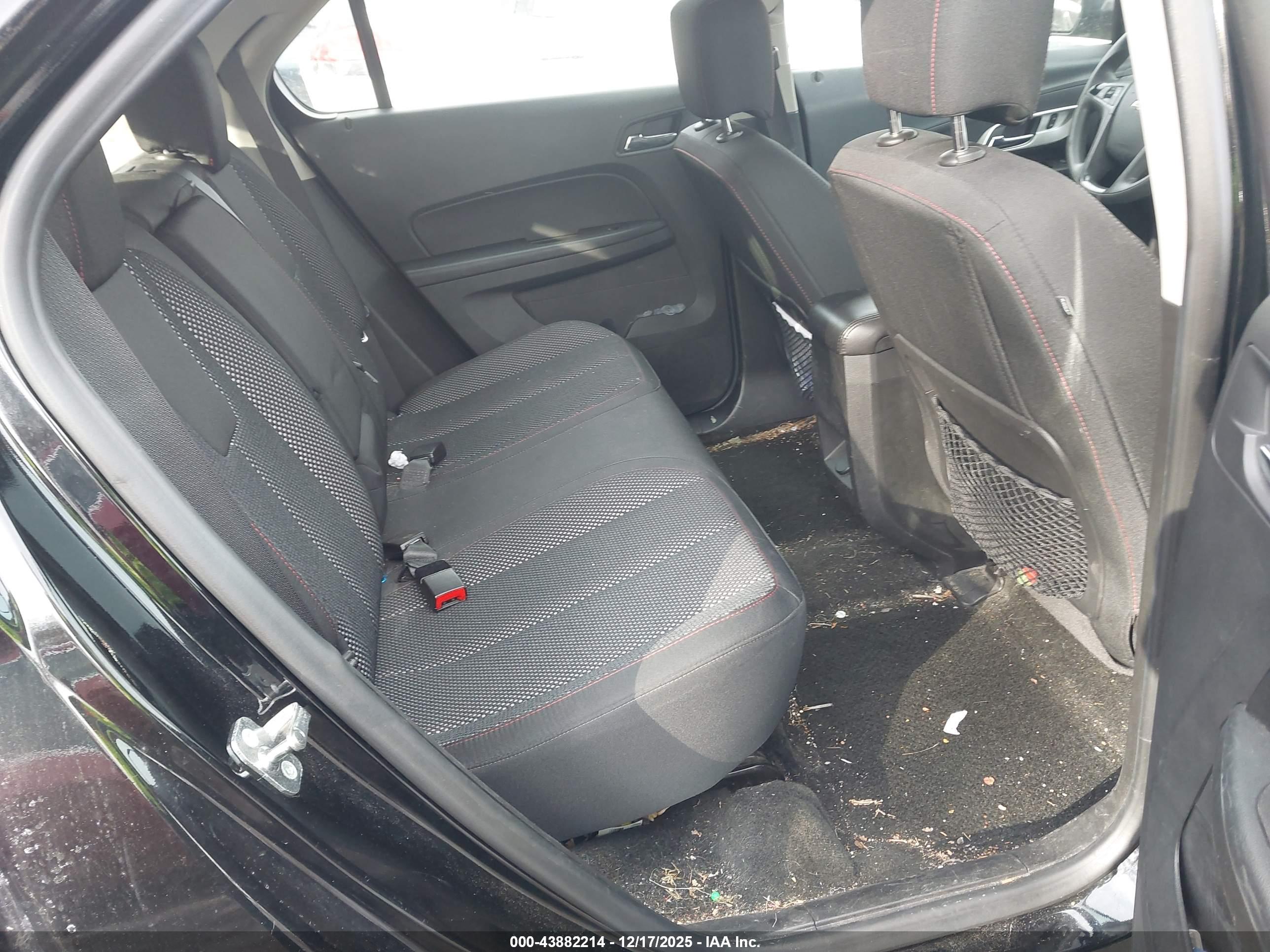 CHEVROLET EQUINOX image 8