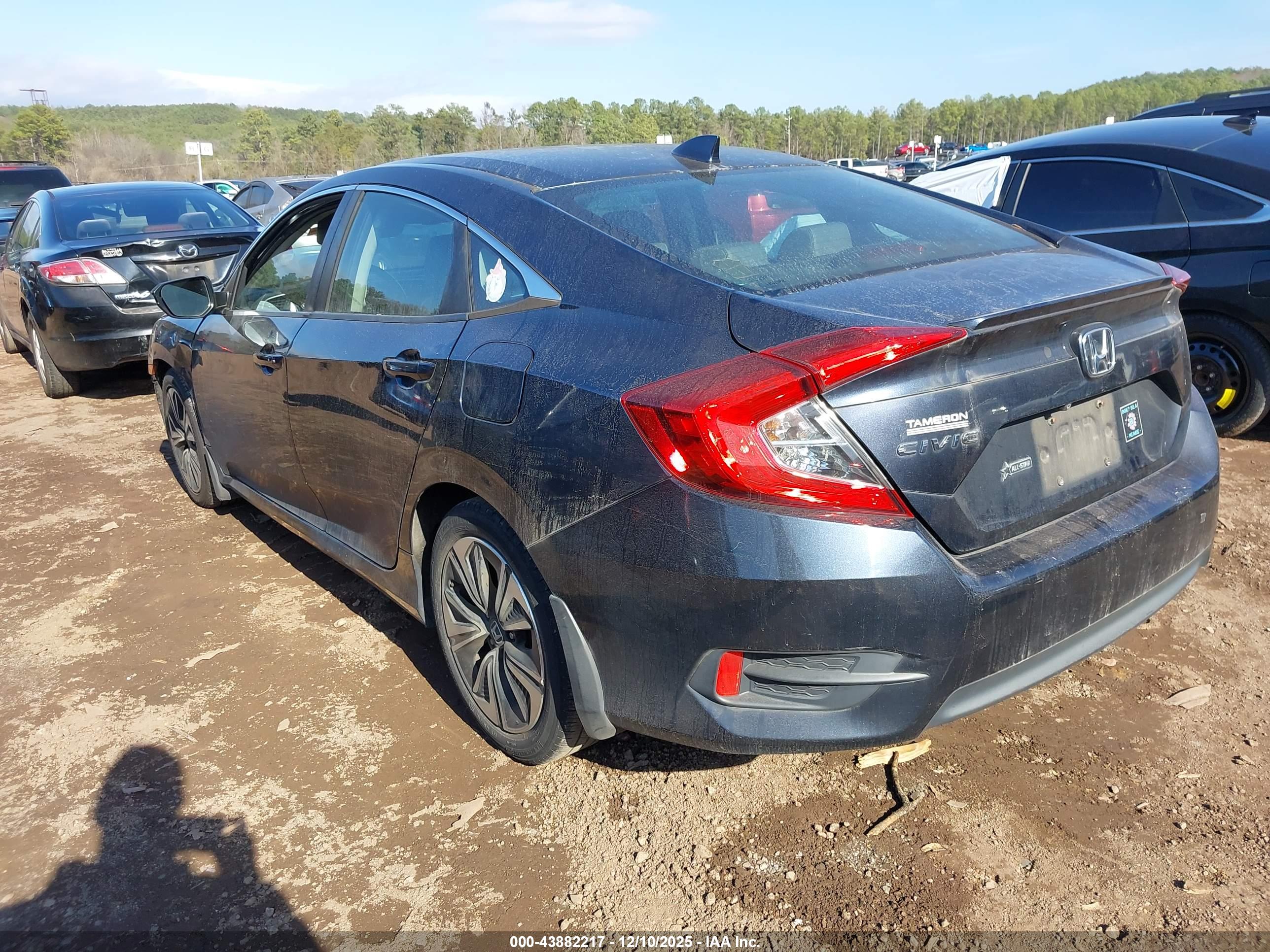 HONDA CIVIC image 3