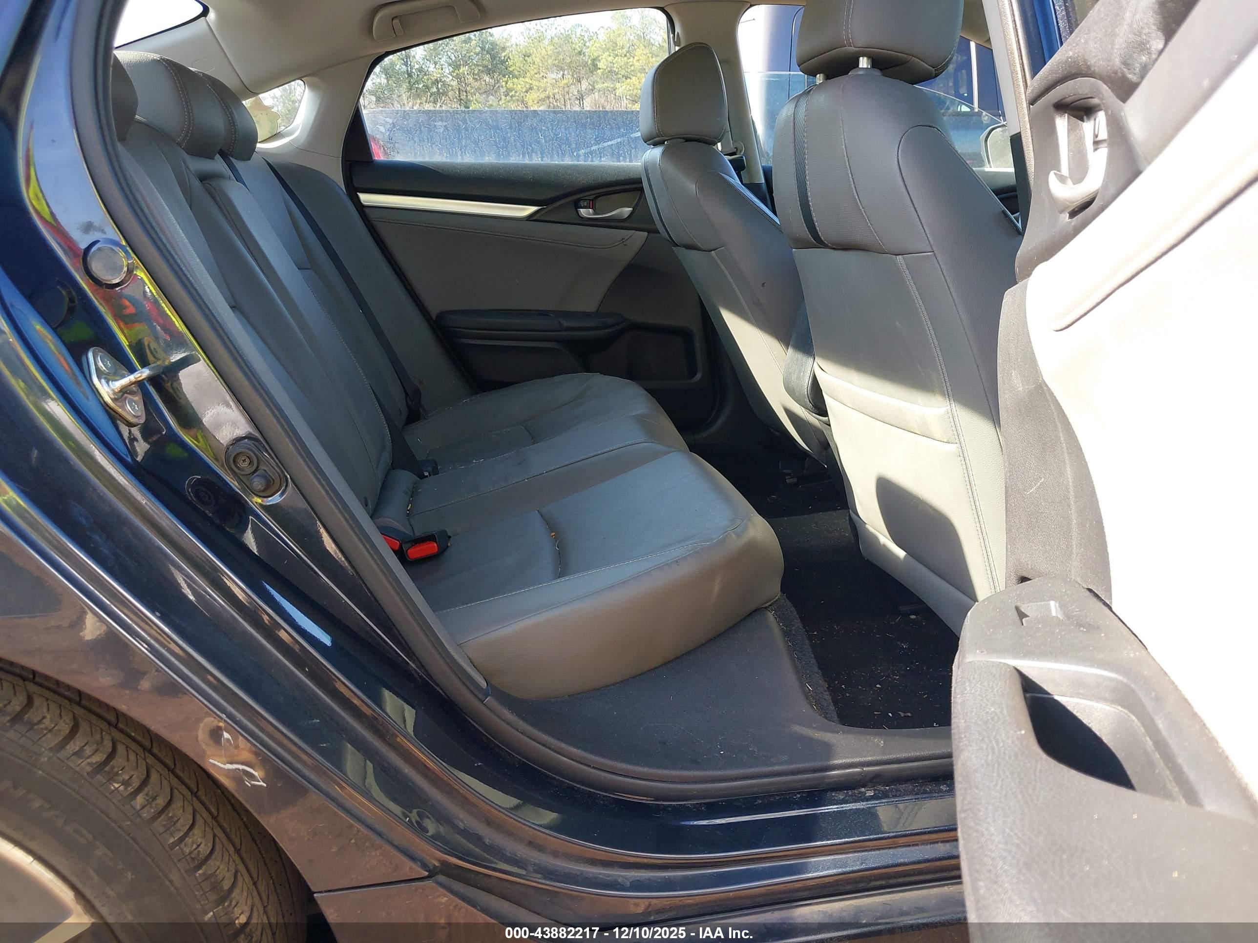 HONDA CIVIC image 8