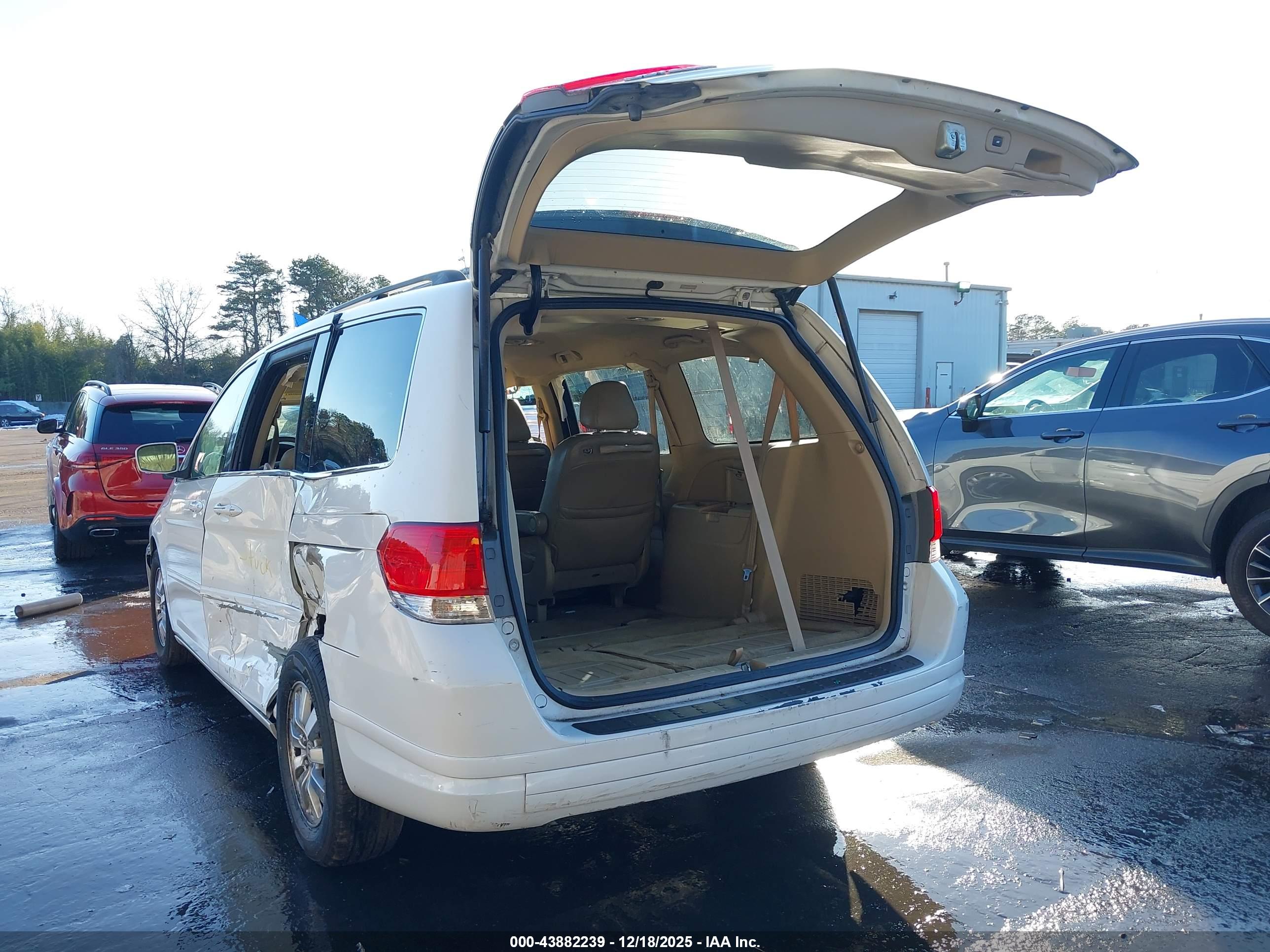 HONDA ODYSSEY image 3