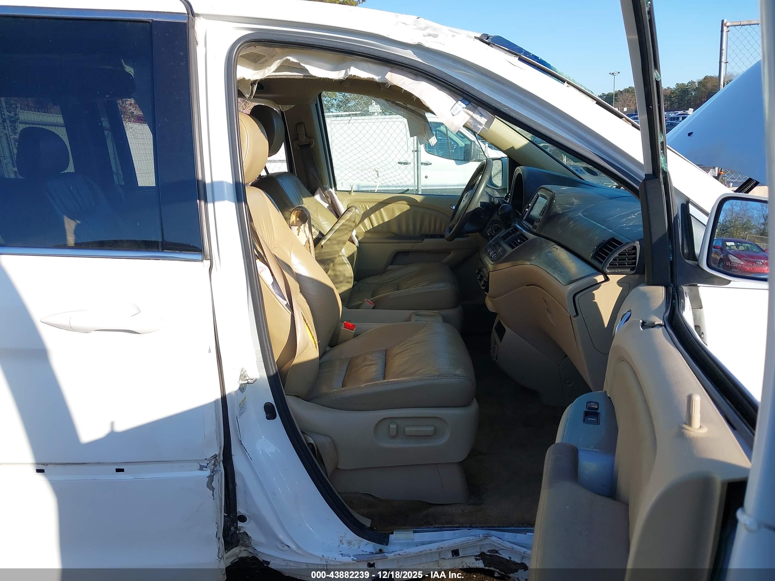 HONDA ODYSSEY image 5