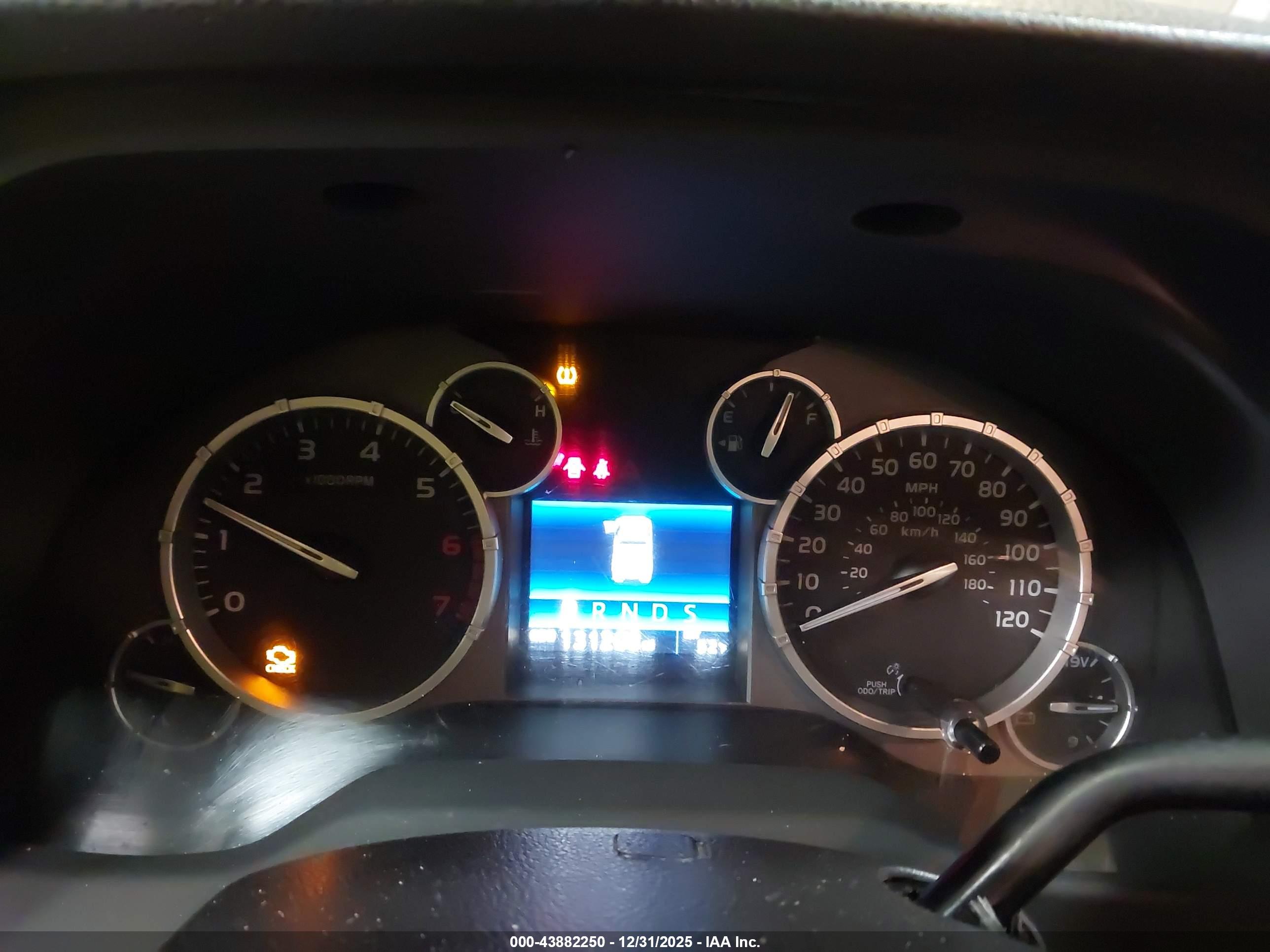 TOYOTA TUNDRA image 7