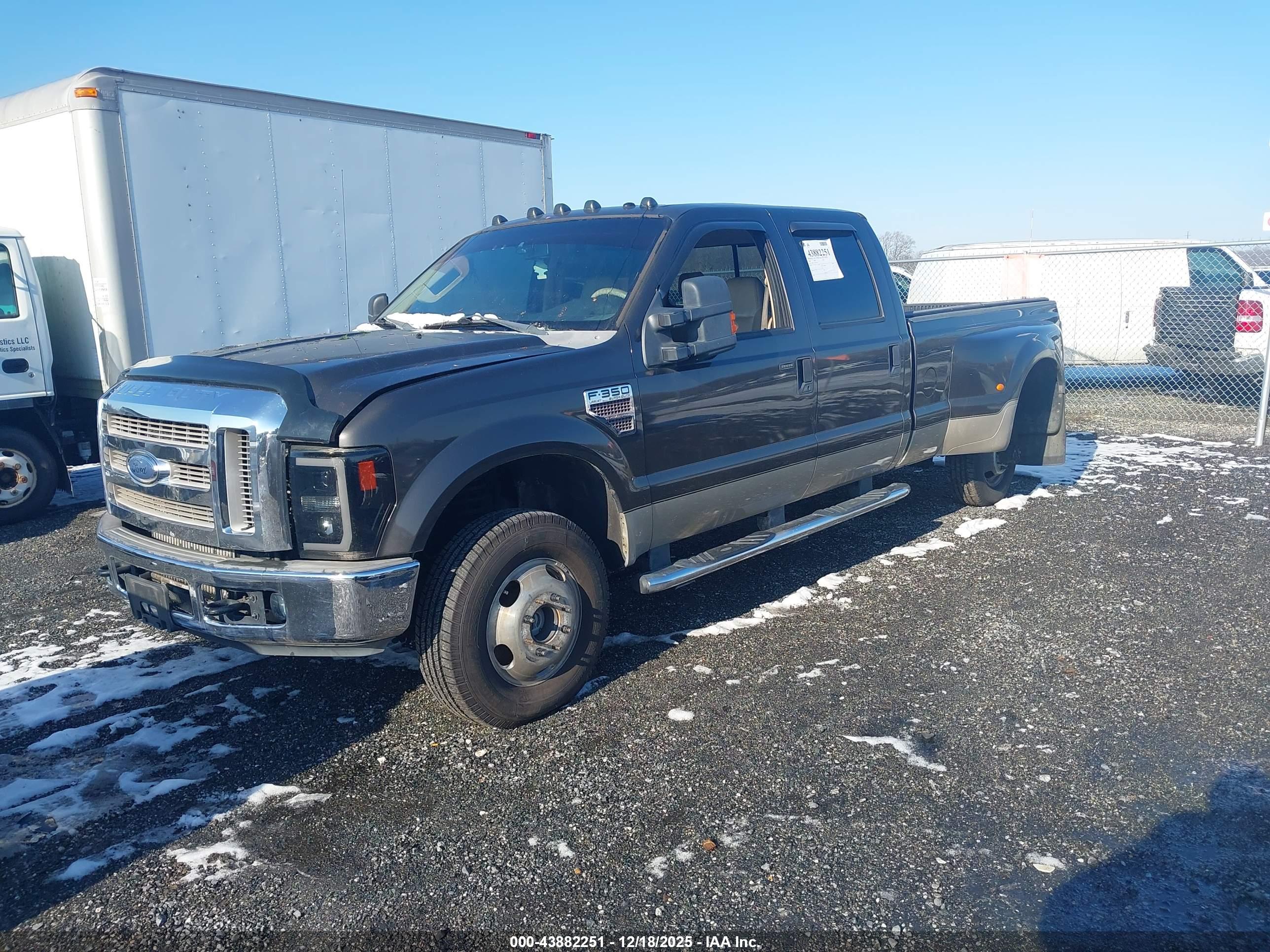 FORD F-350 image 2