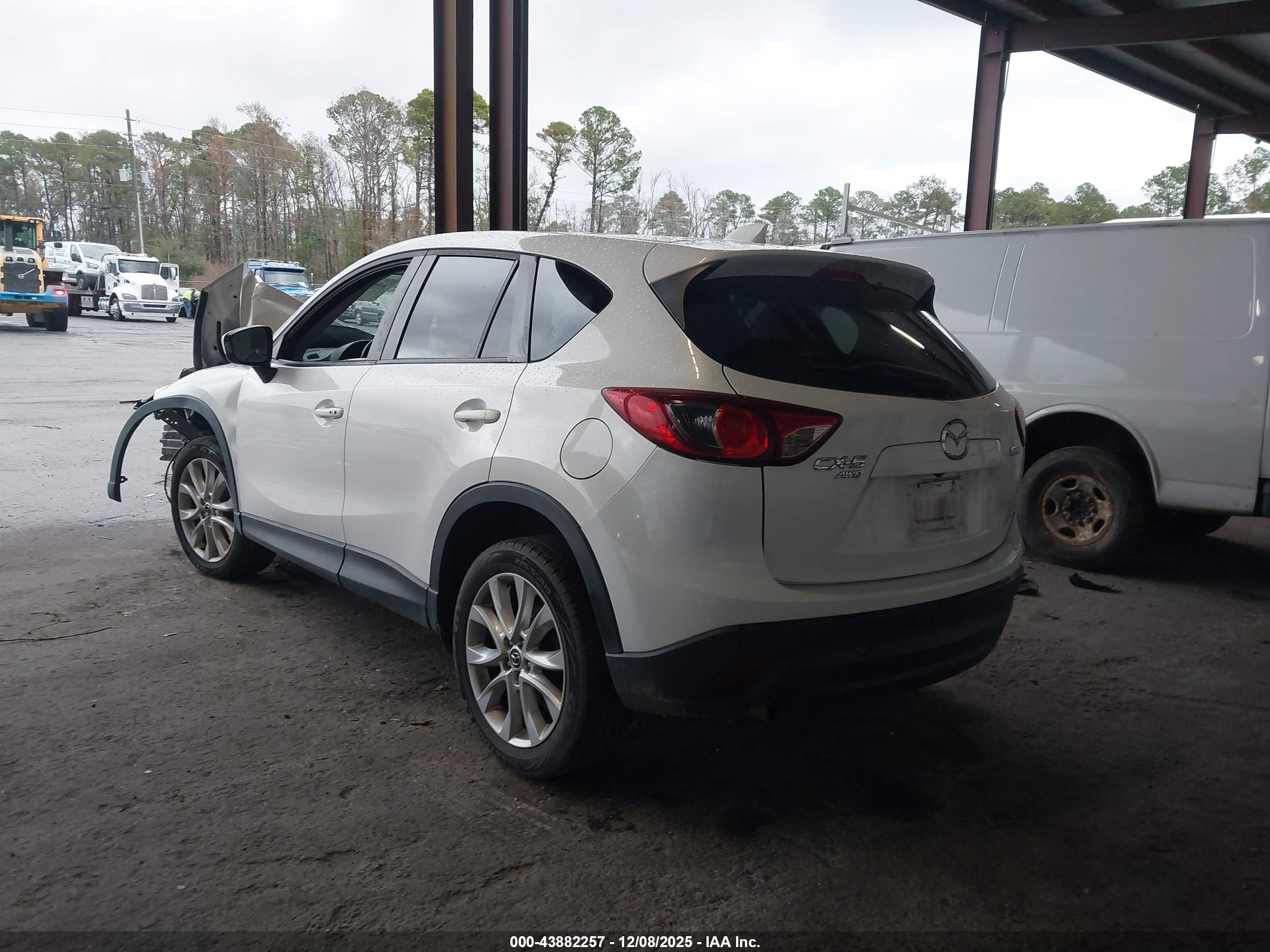 MAZDA CX-5 image 3