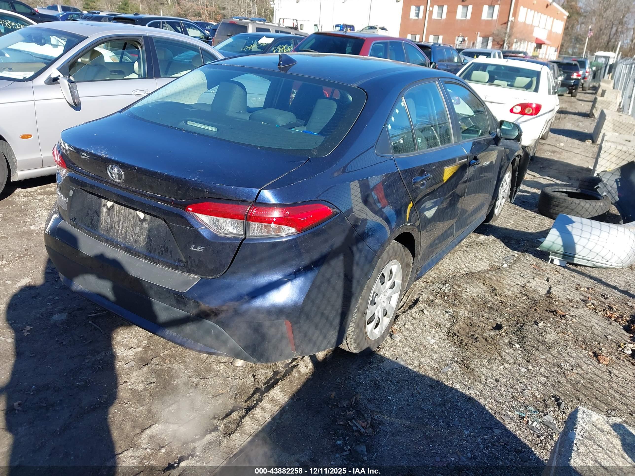 TOYOTA COROLLA image 4